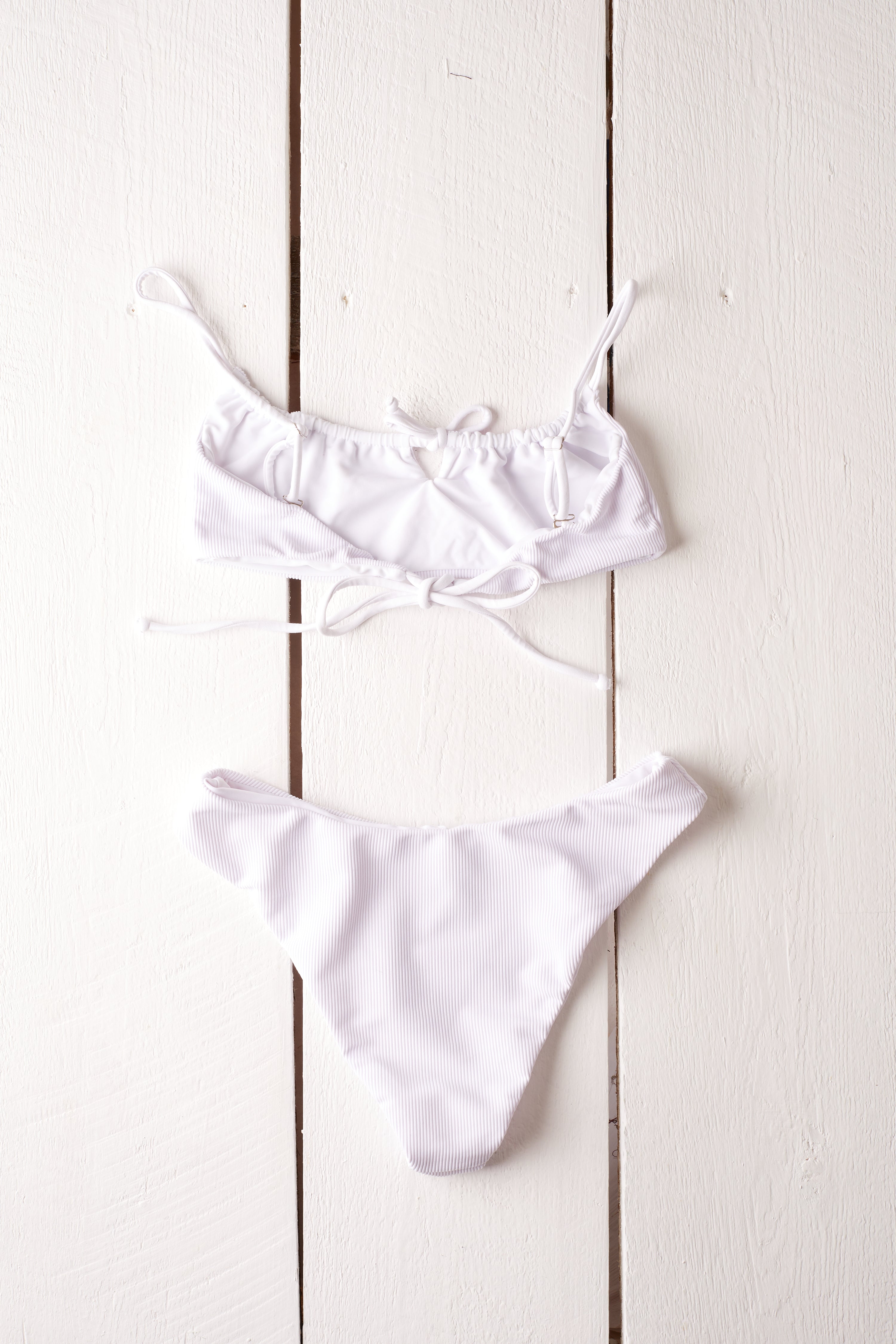 WHITE RIBBED TIE BIKINI