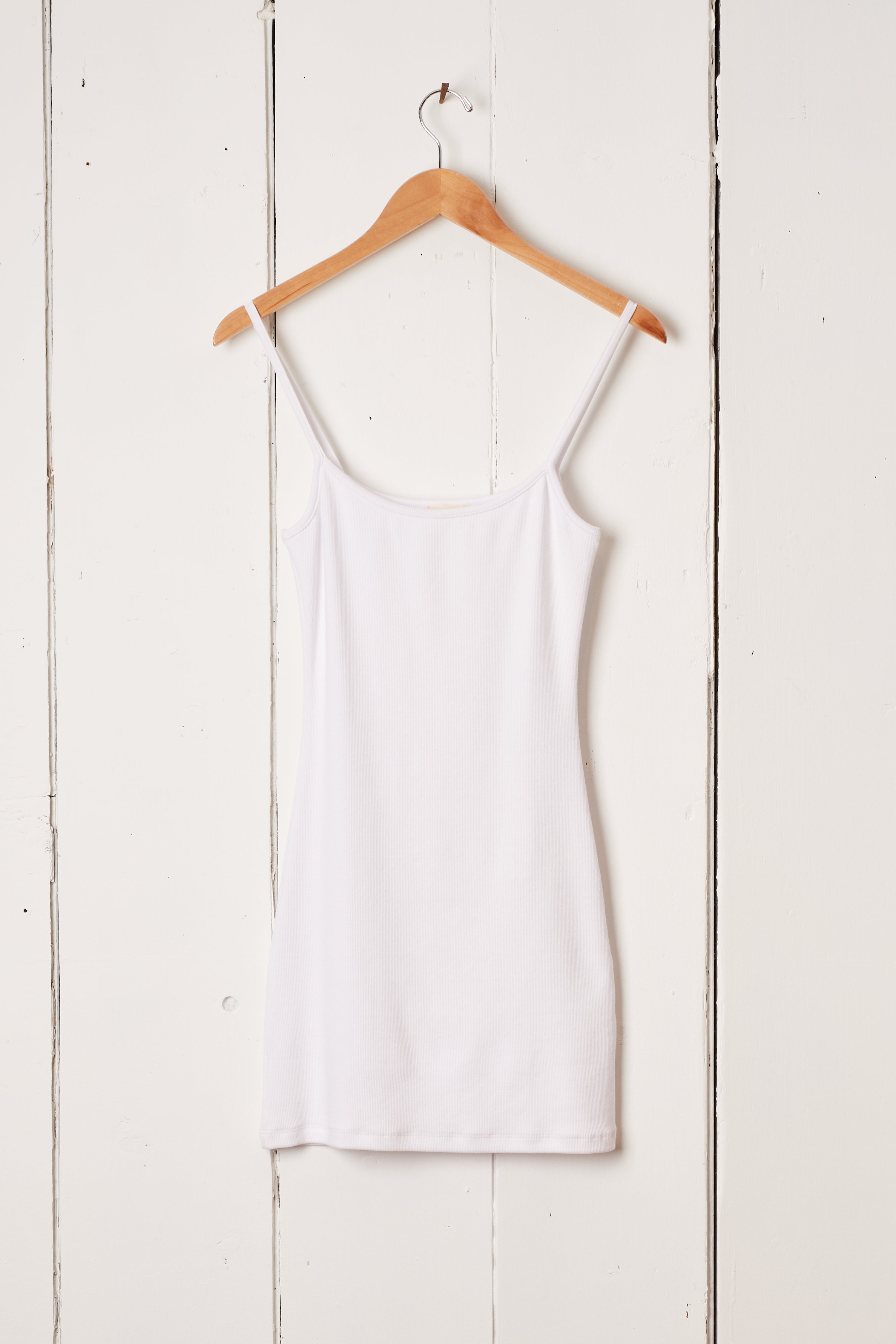 WHITE RIB SPAGHETTI STRAP MINI DRESS