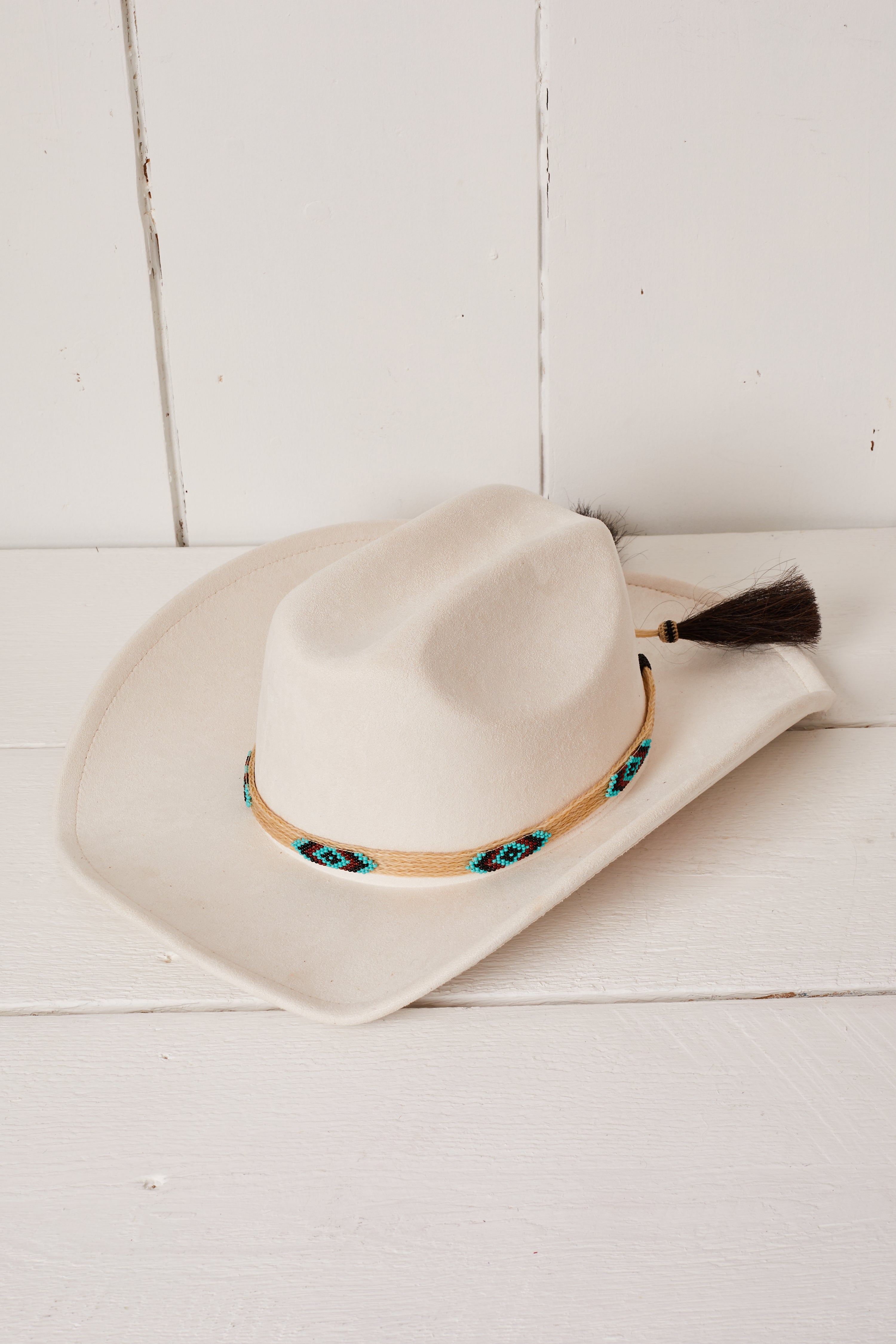 WHITE VEGAN SUEDE CREAM AND TURQUOISE DIAMOND COWBOY HAT