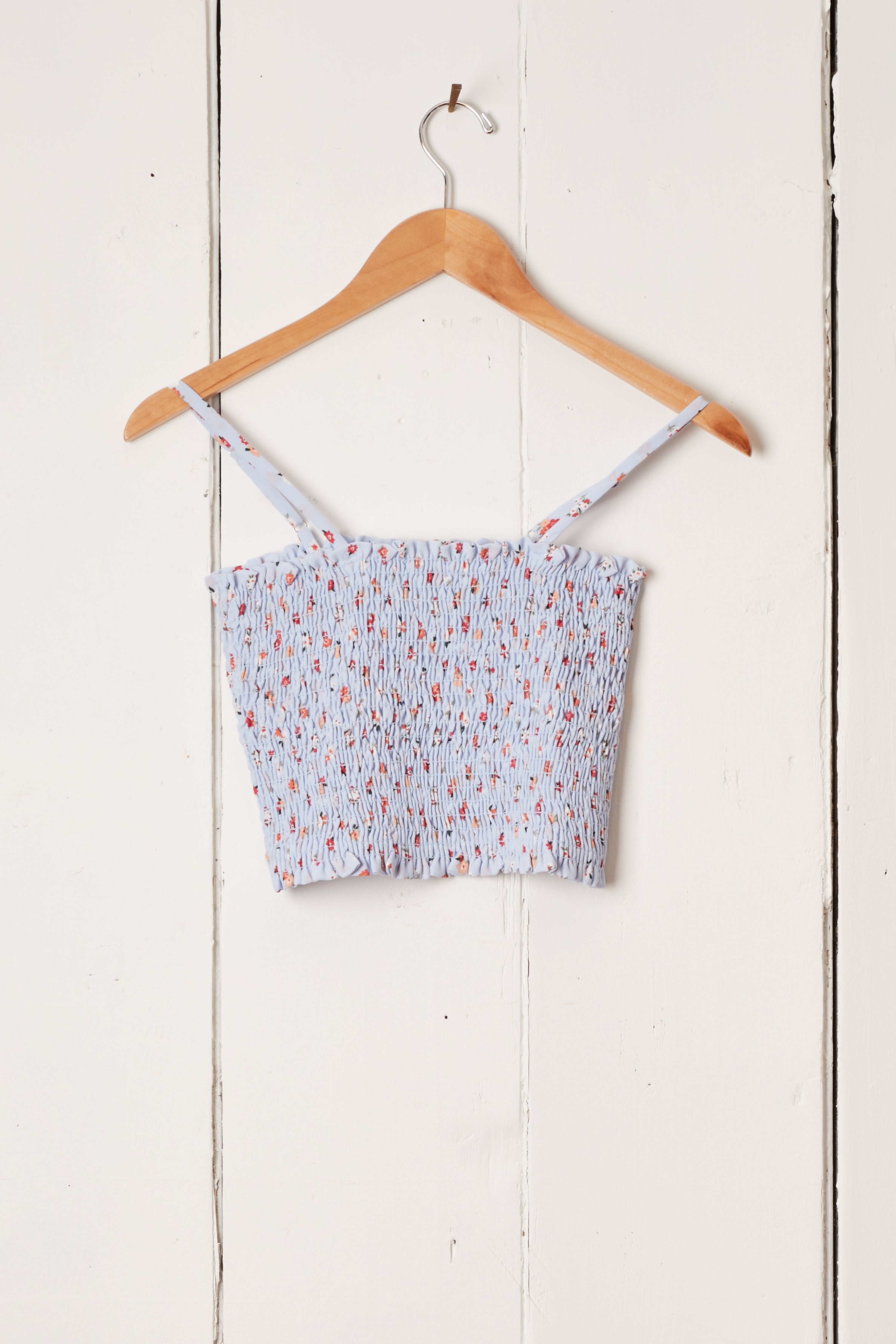 LIGHT BLUE AND ROSE FLORAL SMOCKED CROPPED CAMI TOP