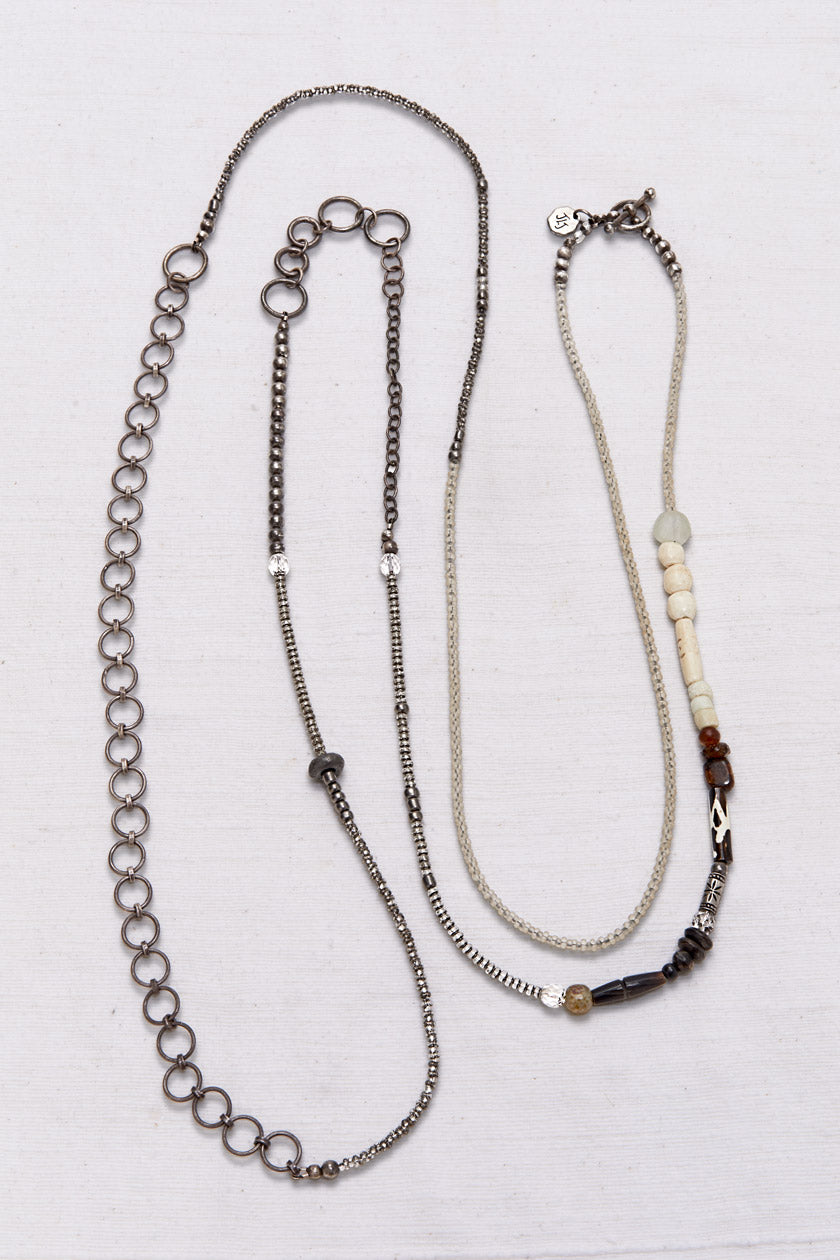 LONG CAMPFIRE WHITE CHAIN NECKLACE