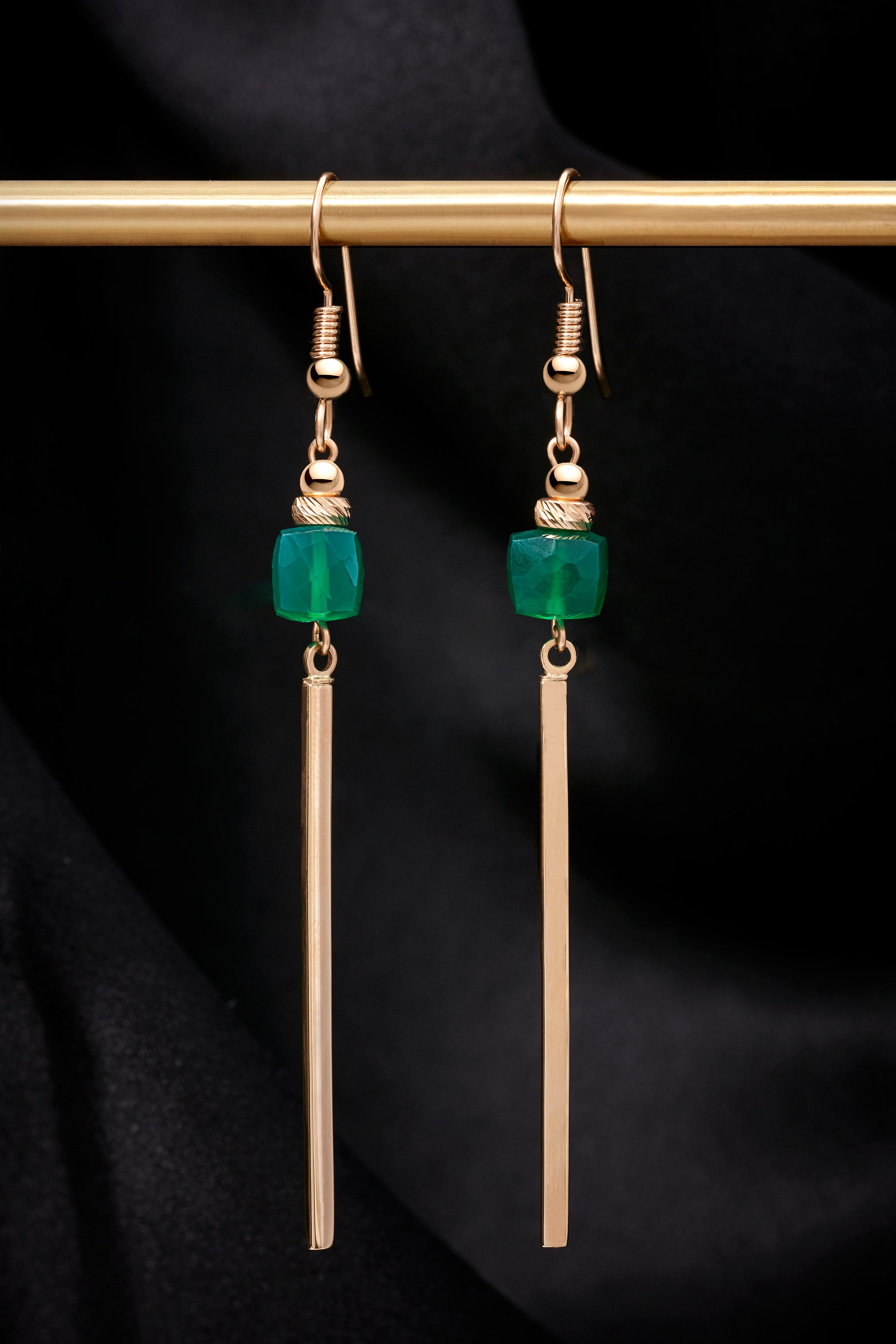 GREEN ONYX 14K GOLD BAR EARRINGS