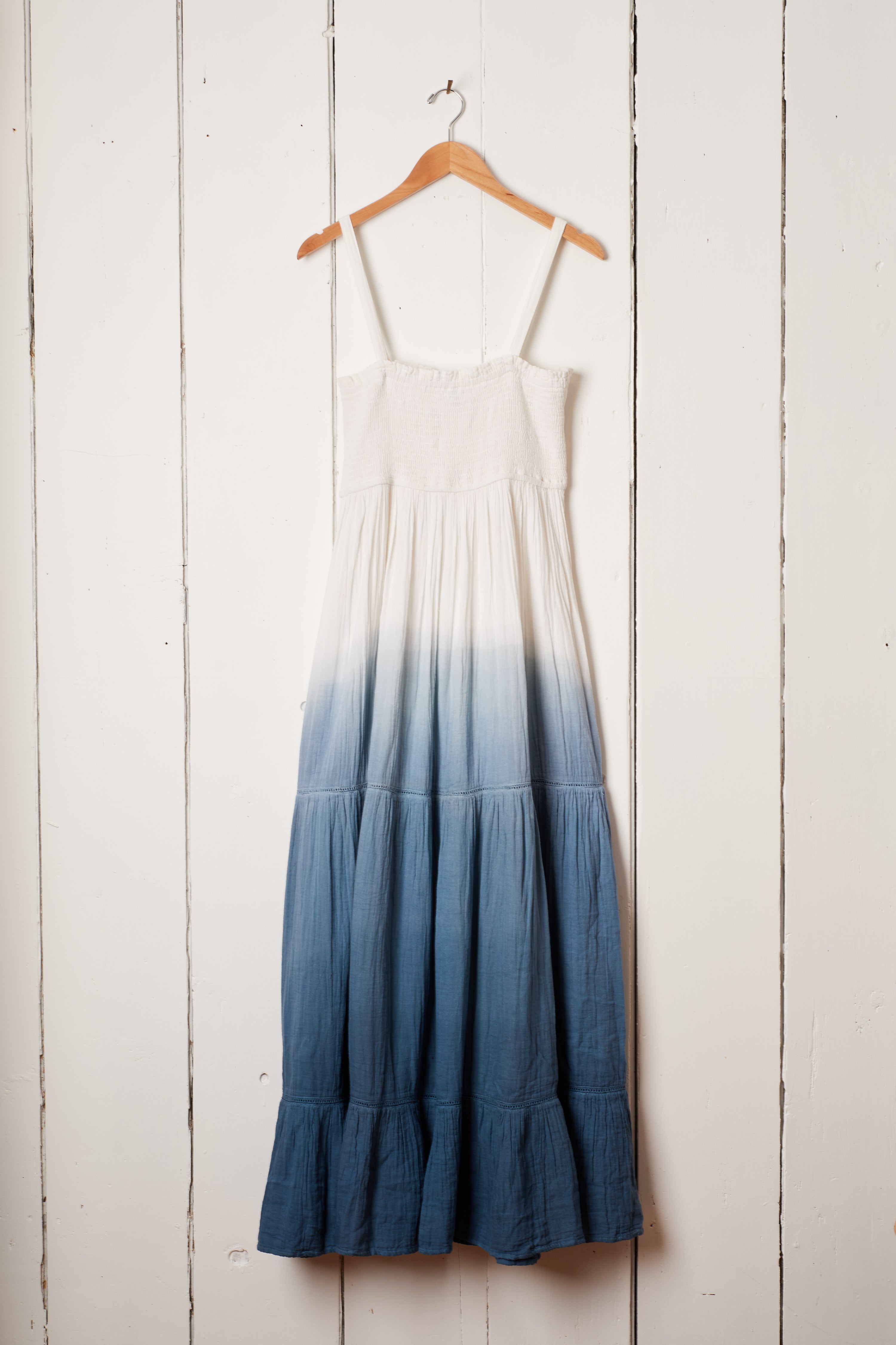 STRAPLESS BLUE OMBRE DRESS - ONE SIZE