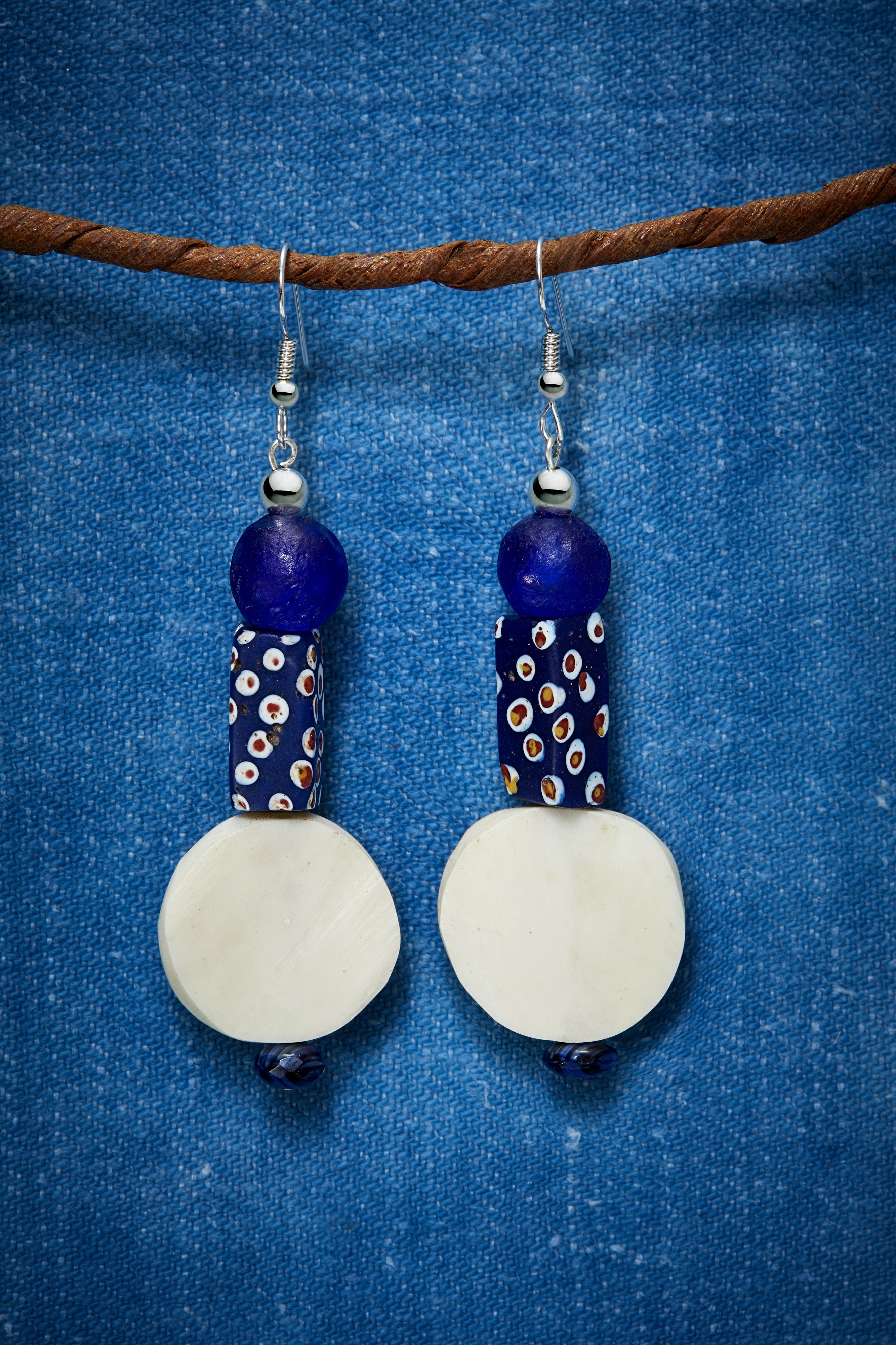 ANTIQUE NAVY BLUE PRINT EARRINGS