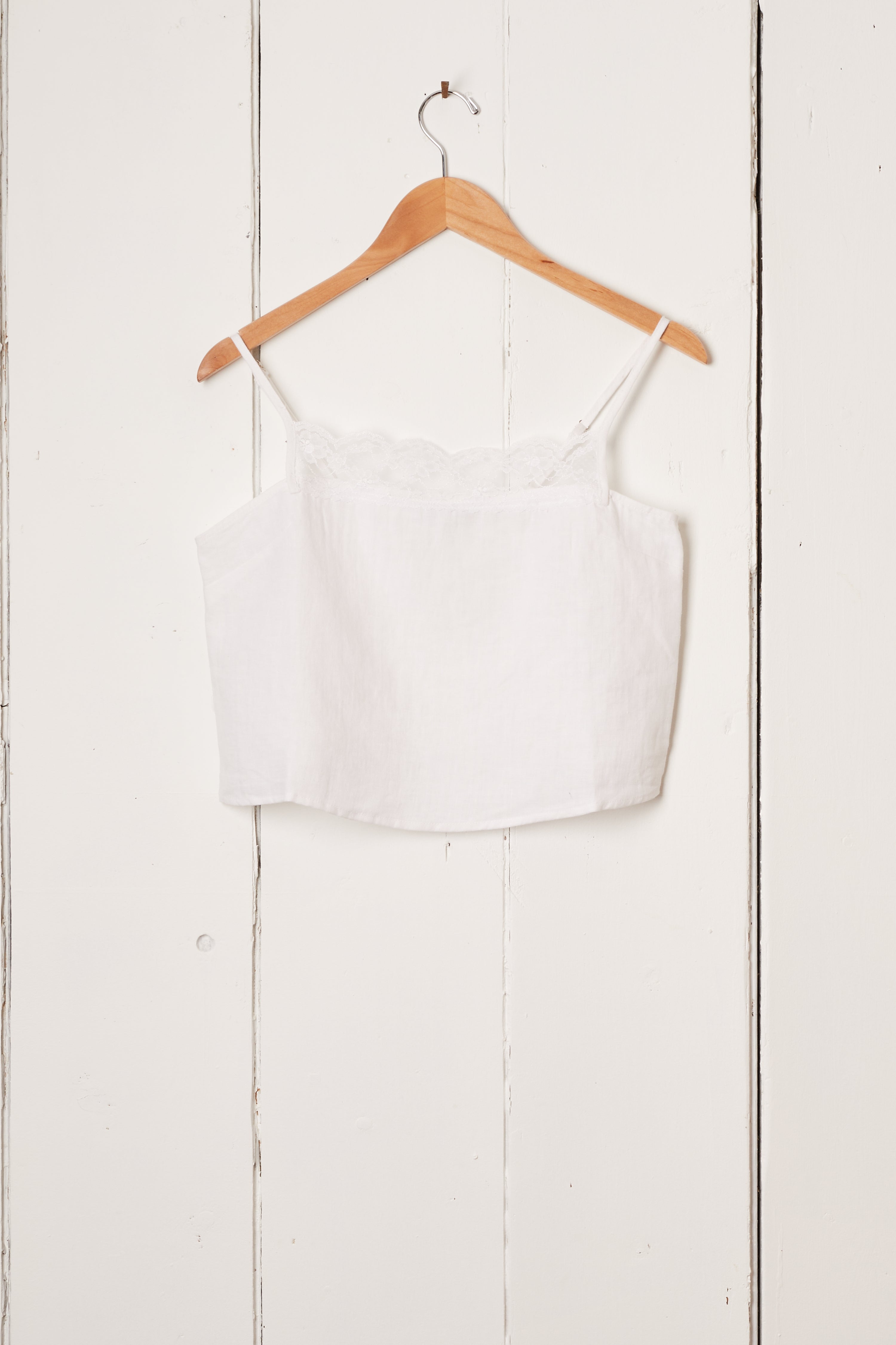 LINEN LACE CAMISOLE TOP