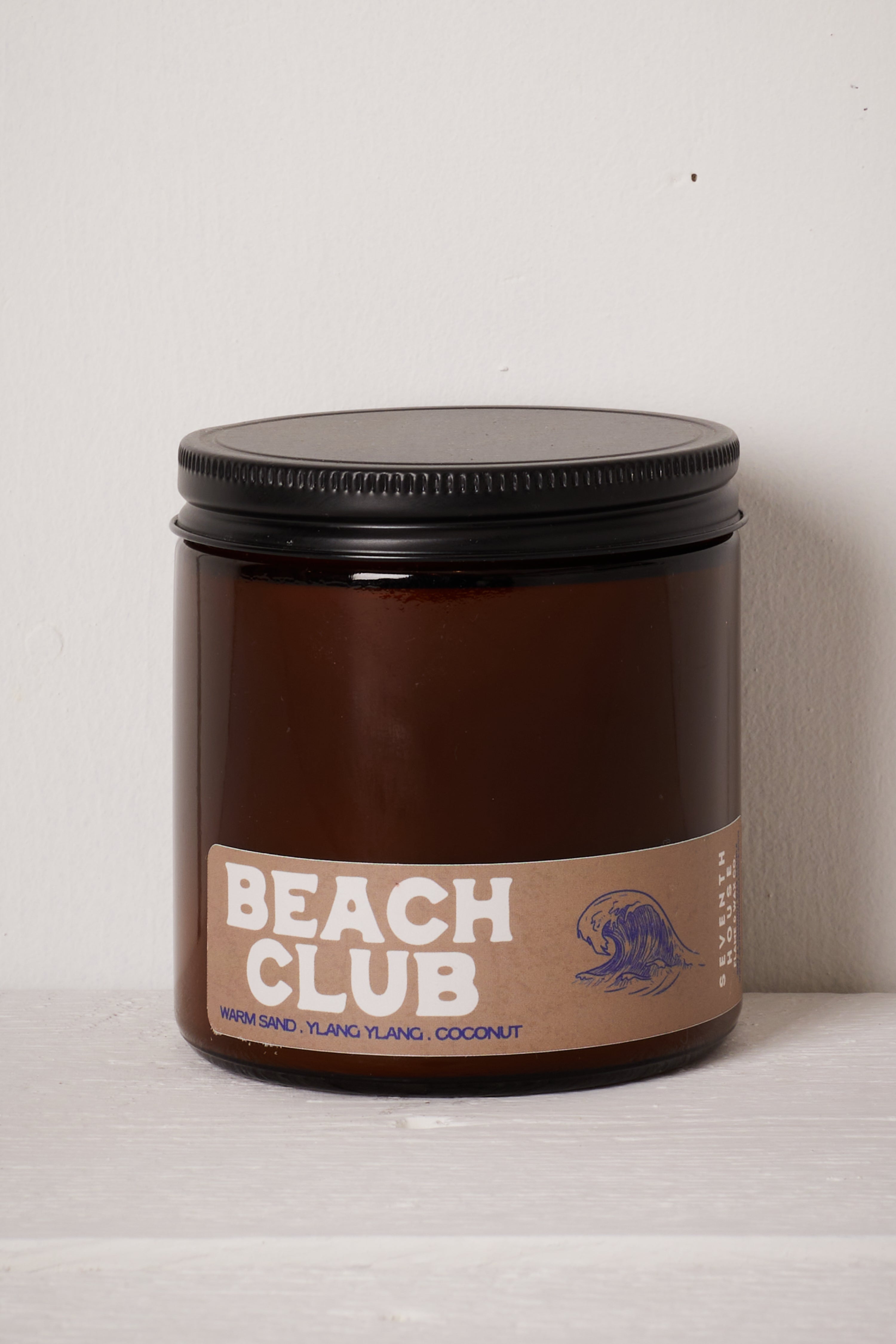 BEACH CLUB CANDLE - WARM SAND, YLANG YLANG AND COCONUT
