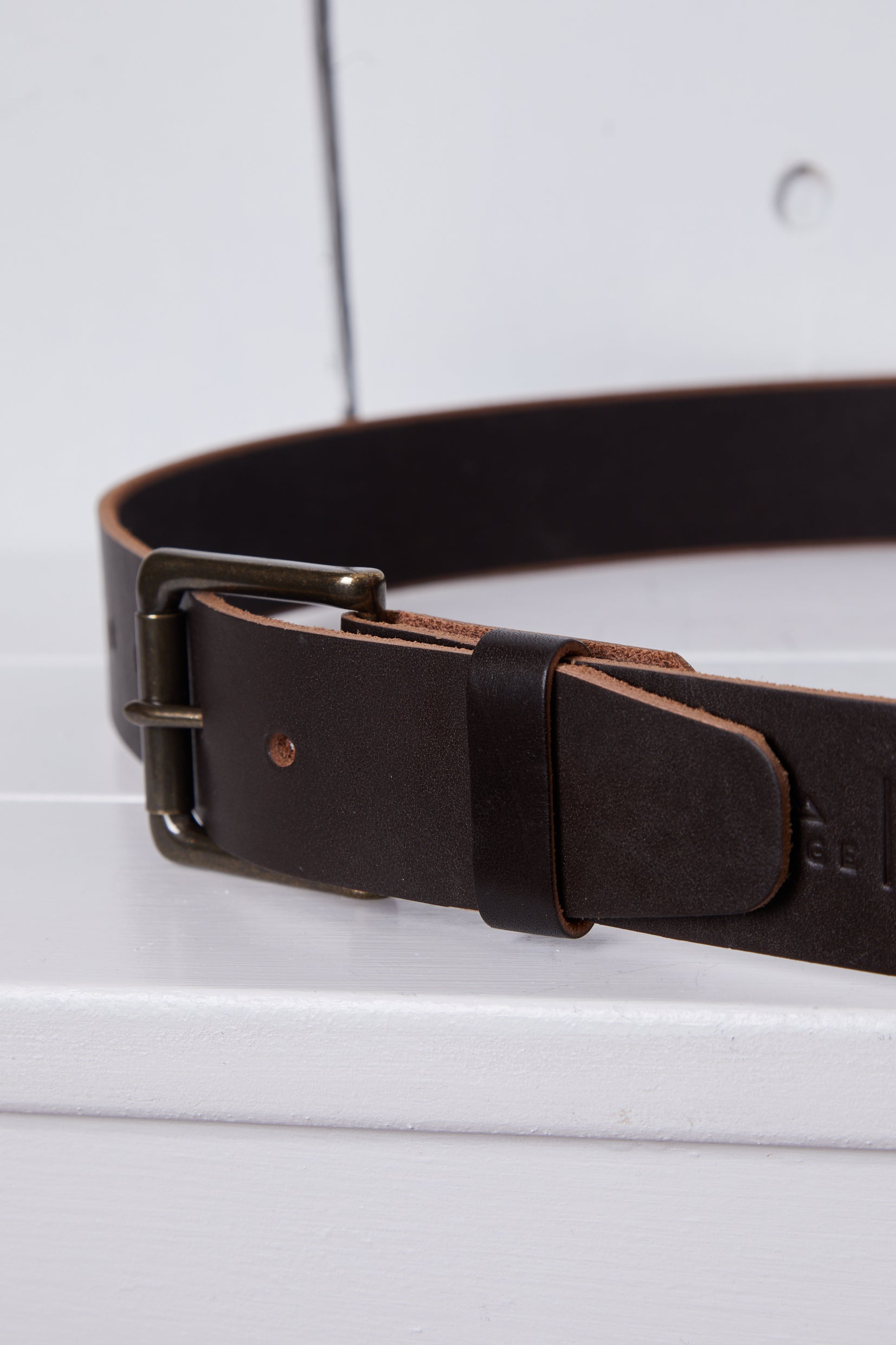 DARK COFFEE WINDAM BELT WITH BRASS BUCKLE