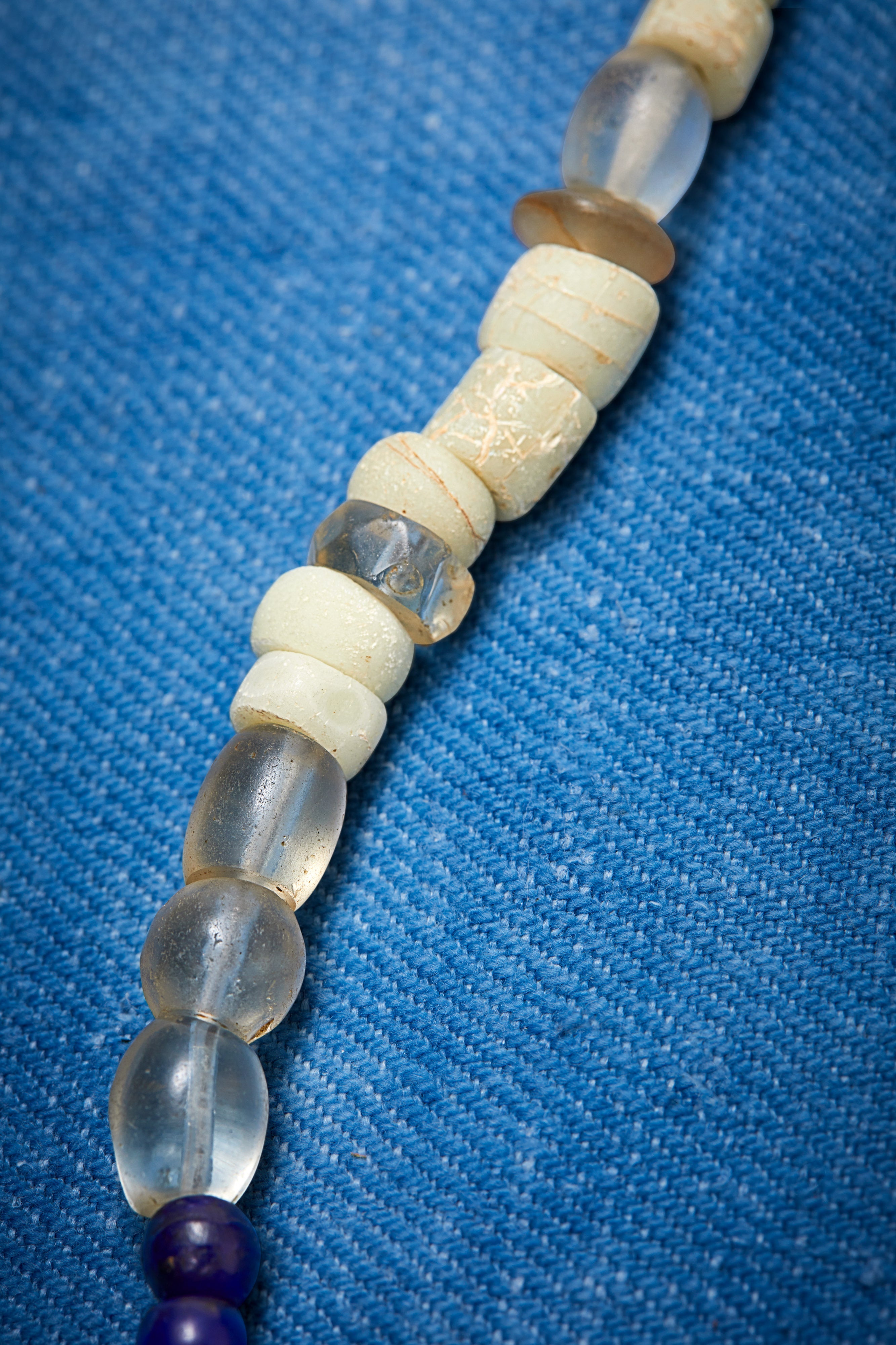 BLUE FLOWER NECKLACE
