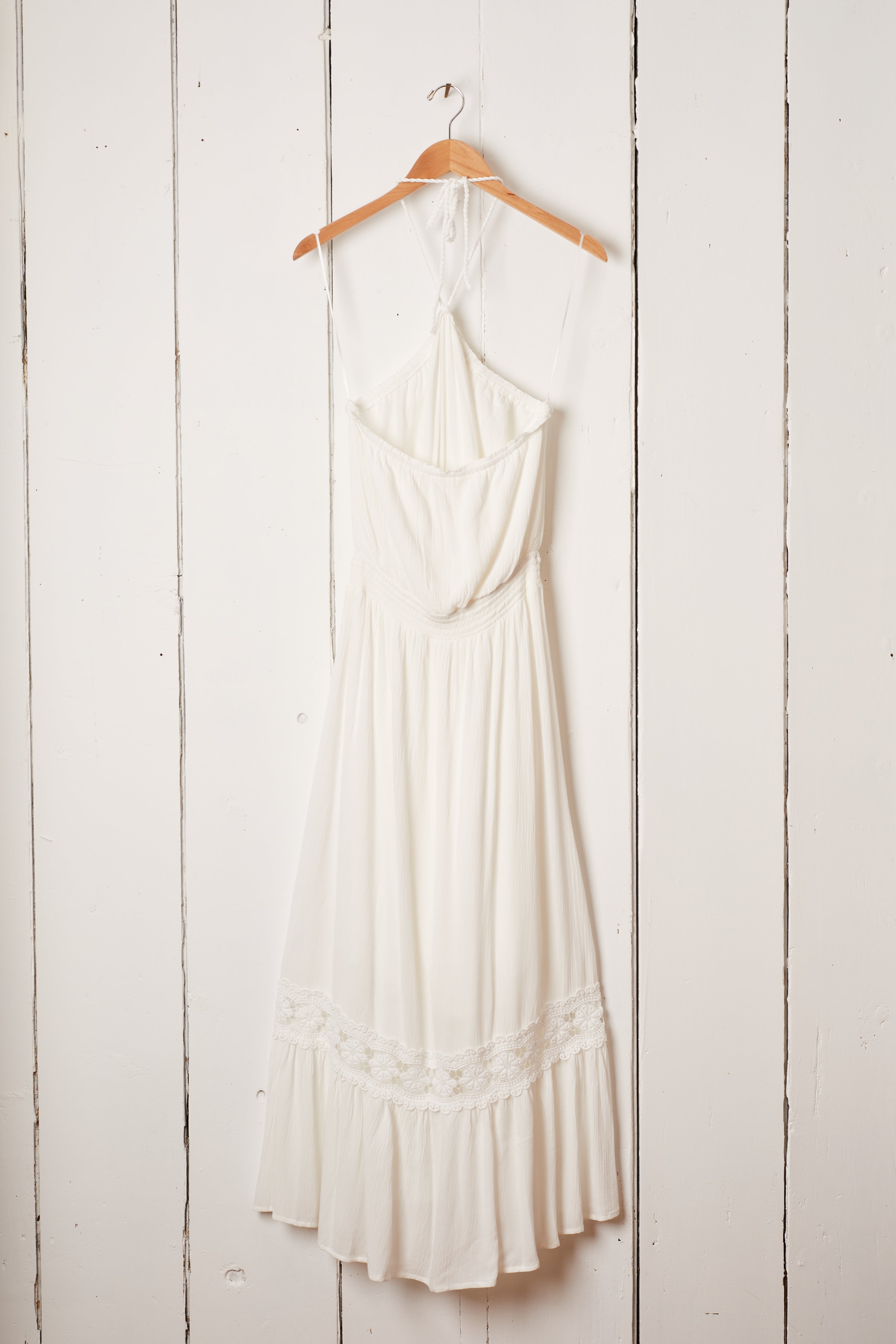 WHITE EMBROIDERED LACE HALTER DRESS