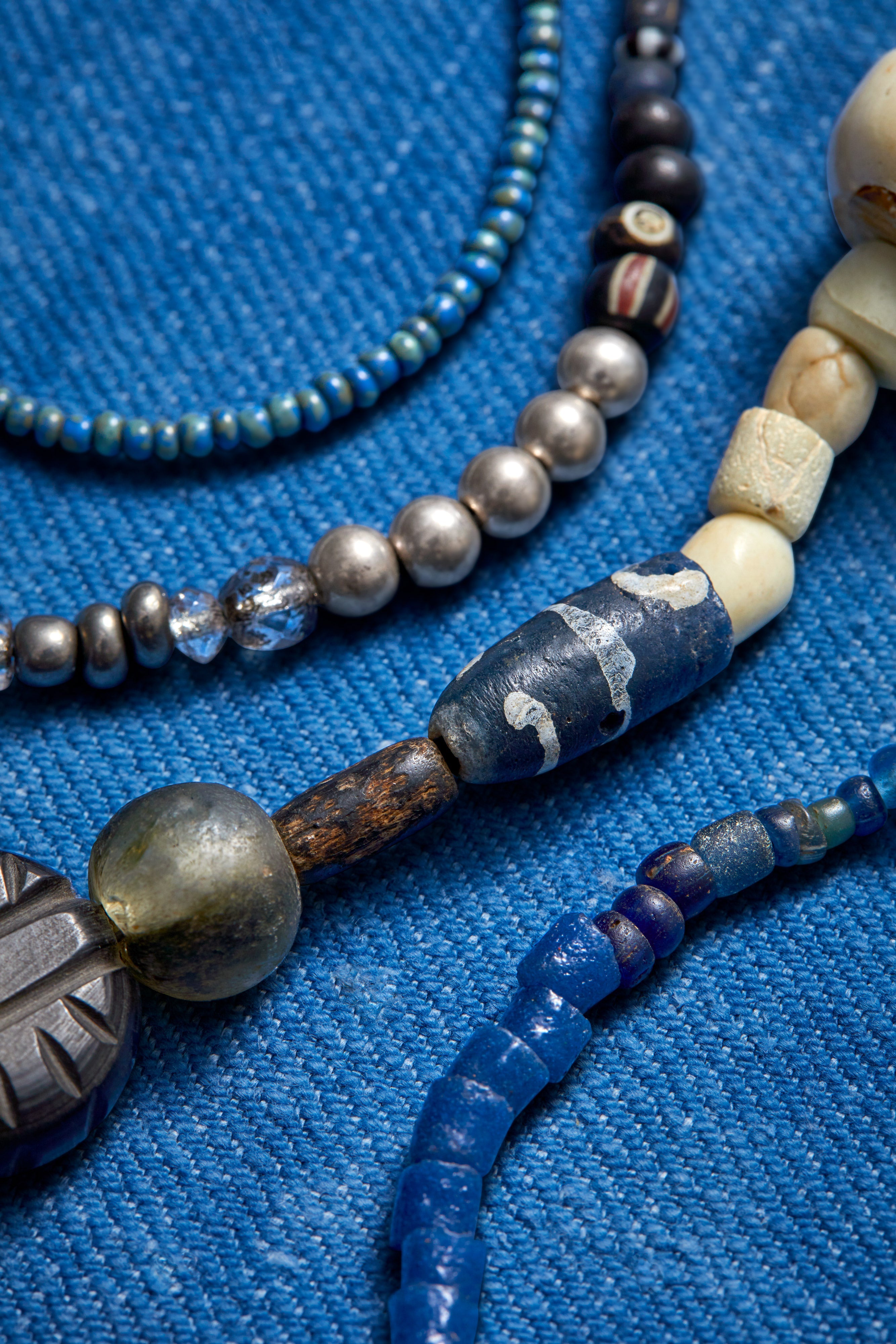 EXTRA LONG INDIGO AND BLACK DRAGONFLY WRAP-AROUND AROUND NECKLACE