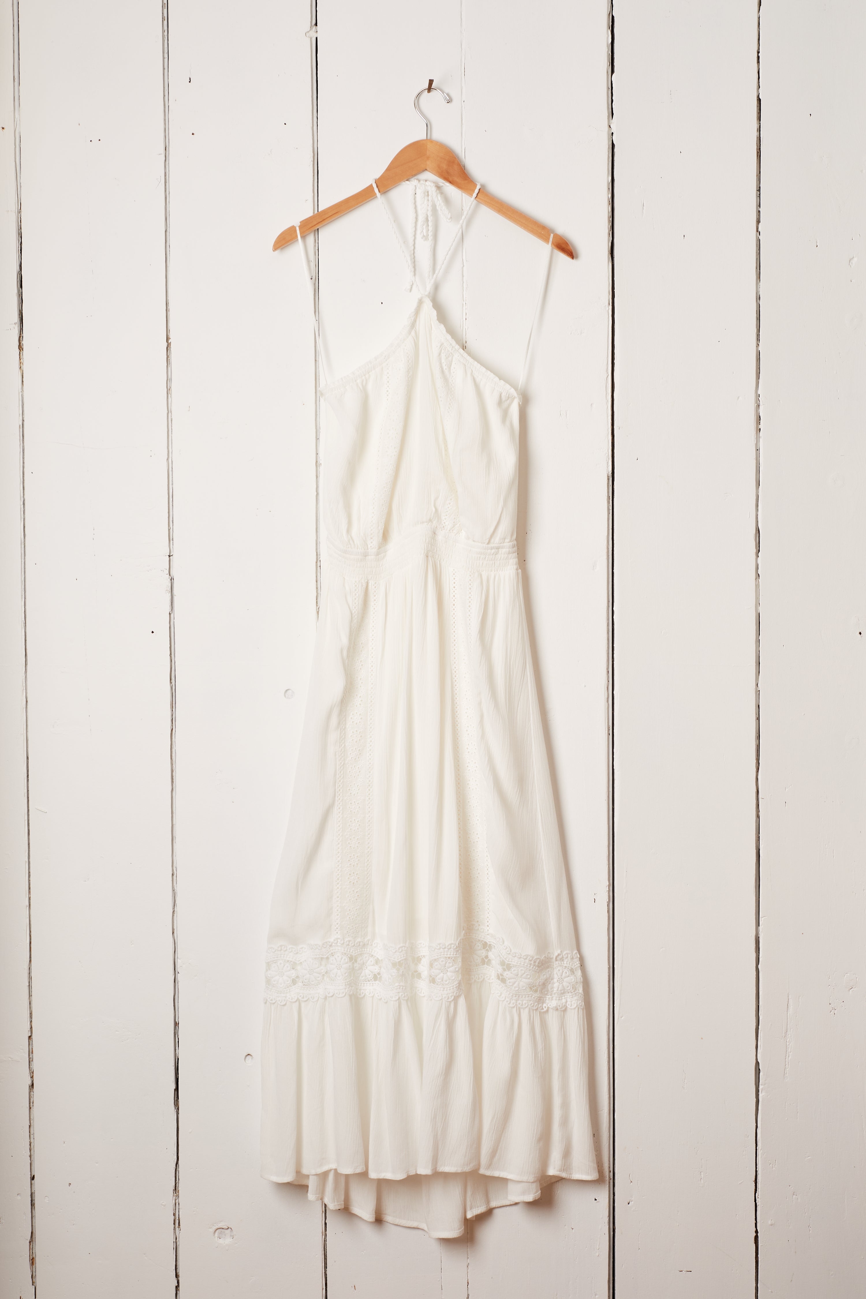 WHITE EMBROIDERED LACE HALTER DRESS