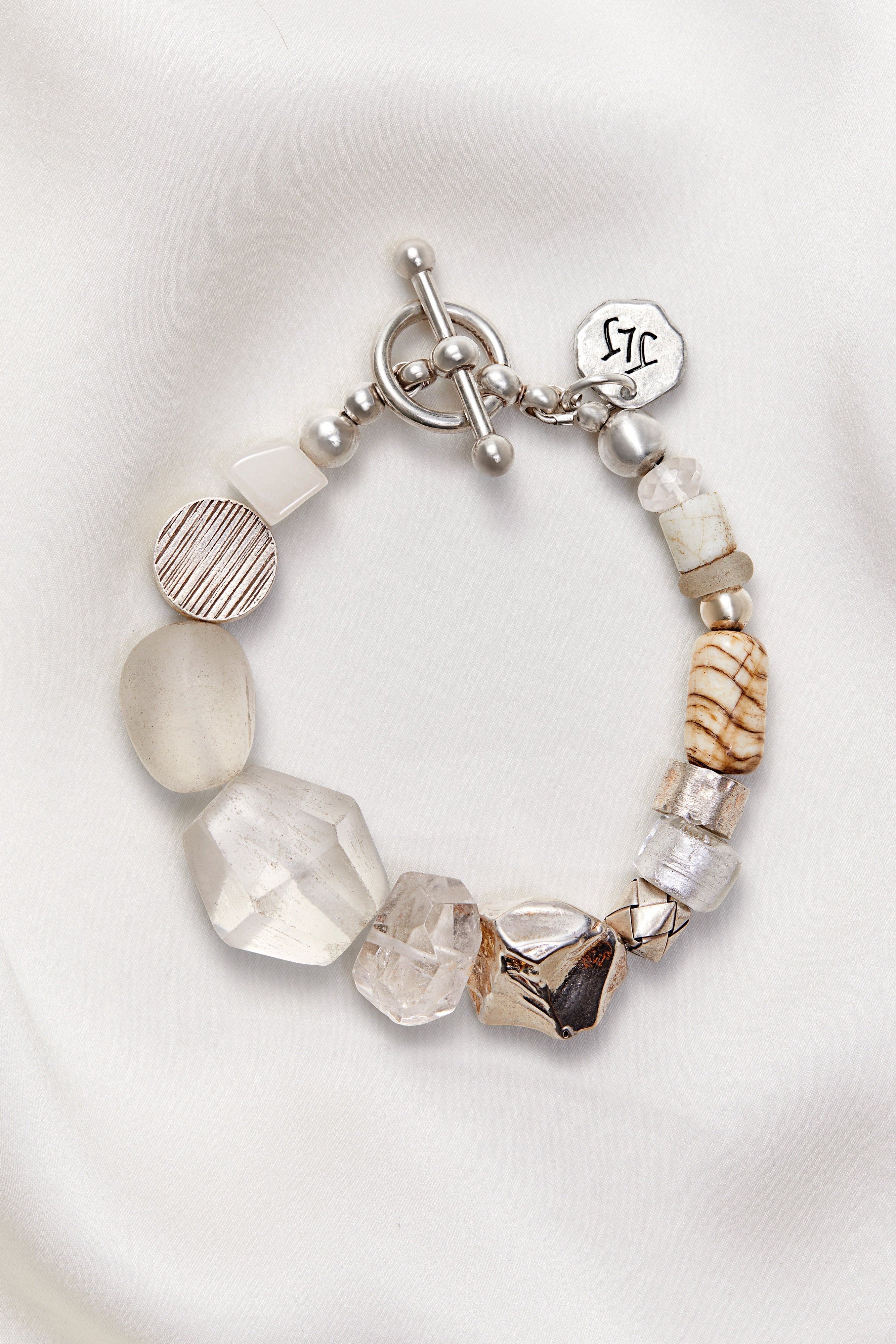 CRYSTAL QUARTZ AND STERLING SILVER GEOMETRIC SHELL BRACELET