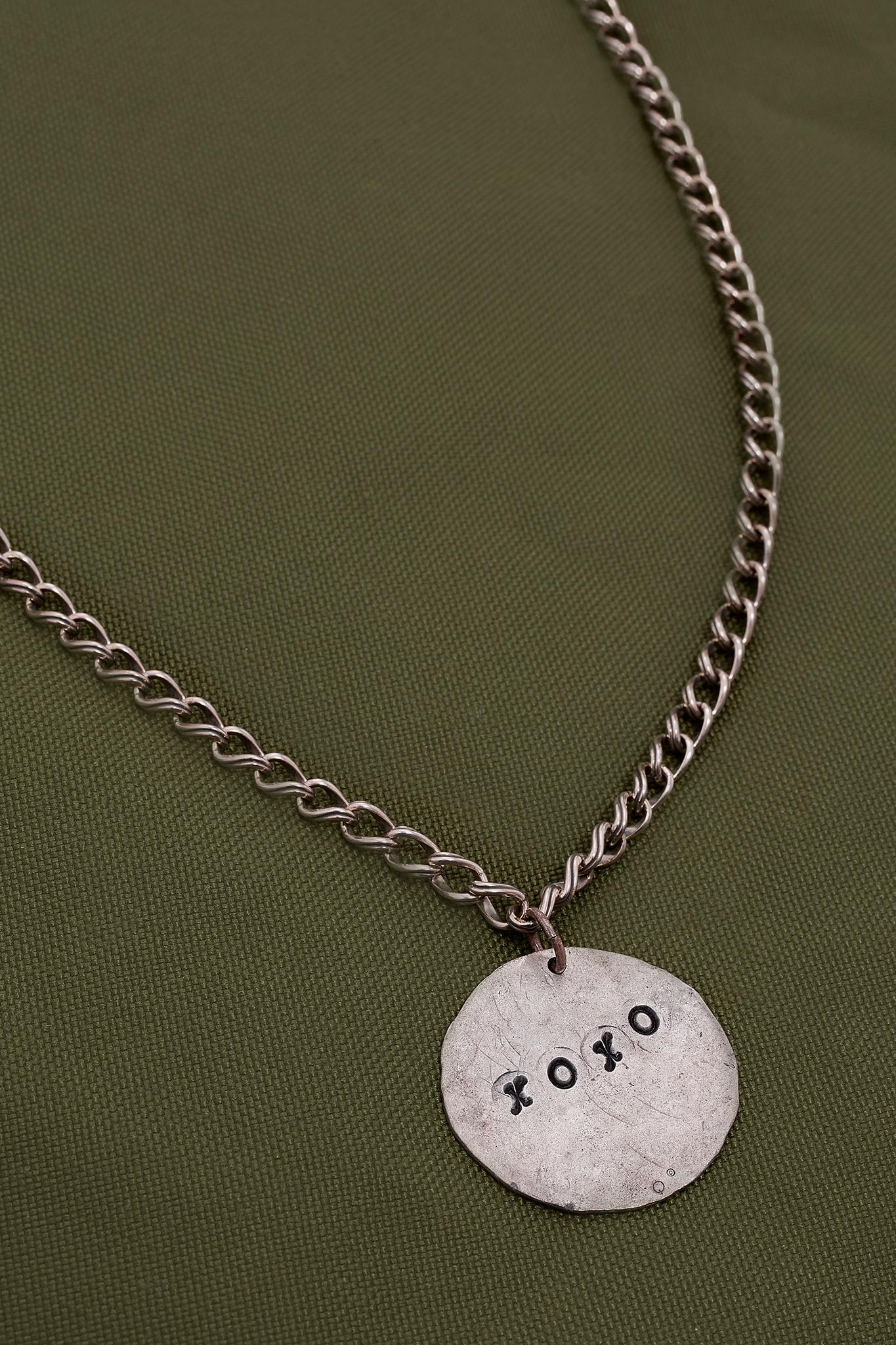 OXIDIZED SILVER XOXO CHAIN NECKLACE