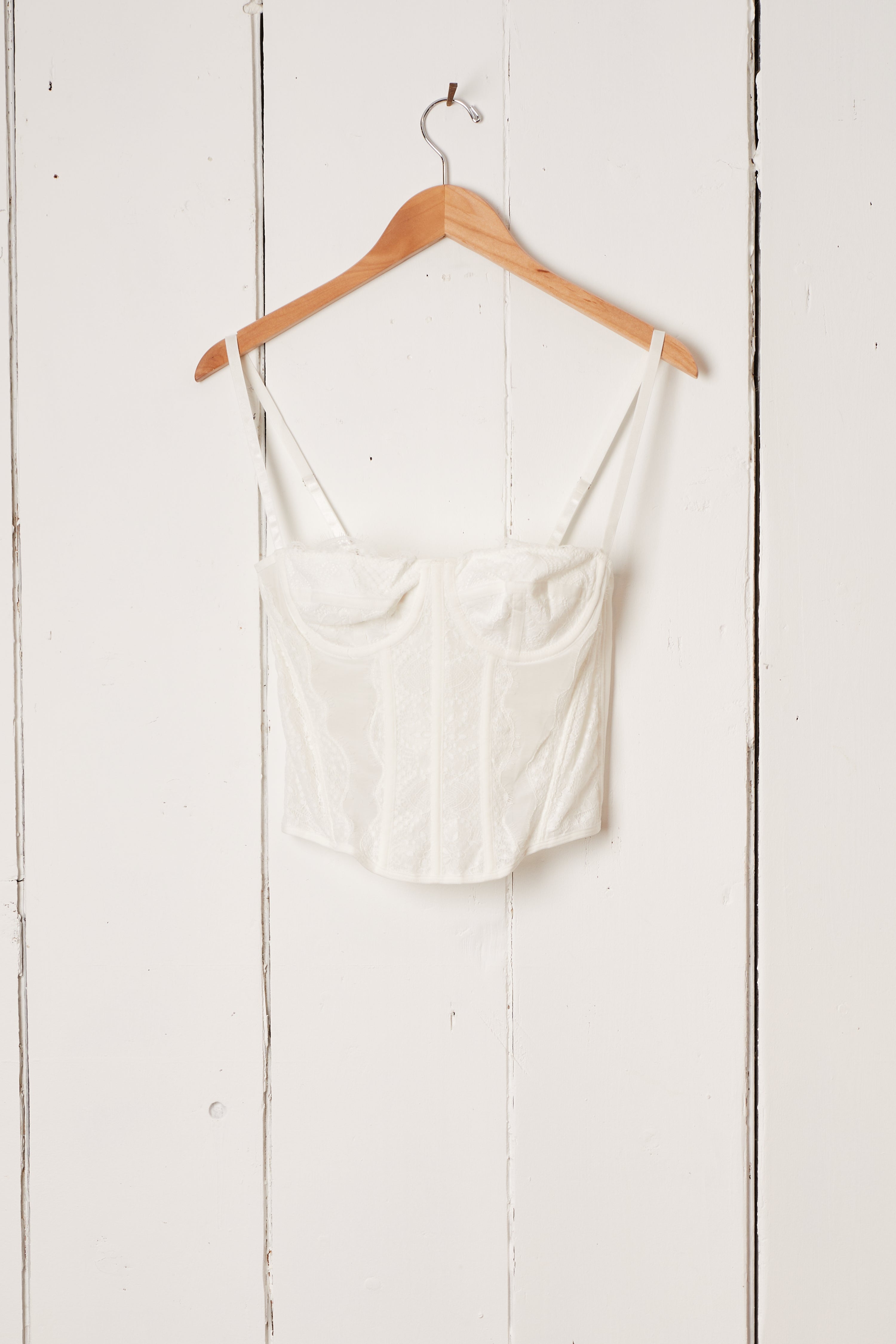WHITE BUSTIER CROP TOP