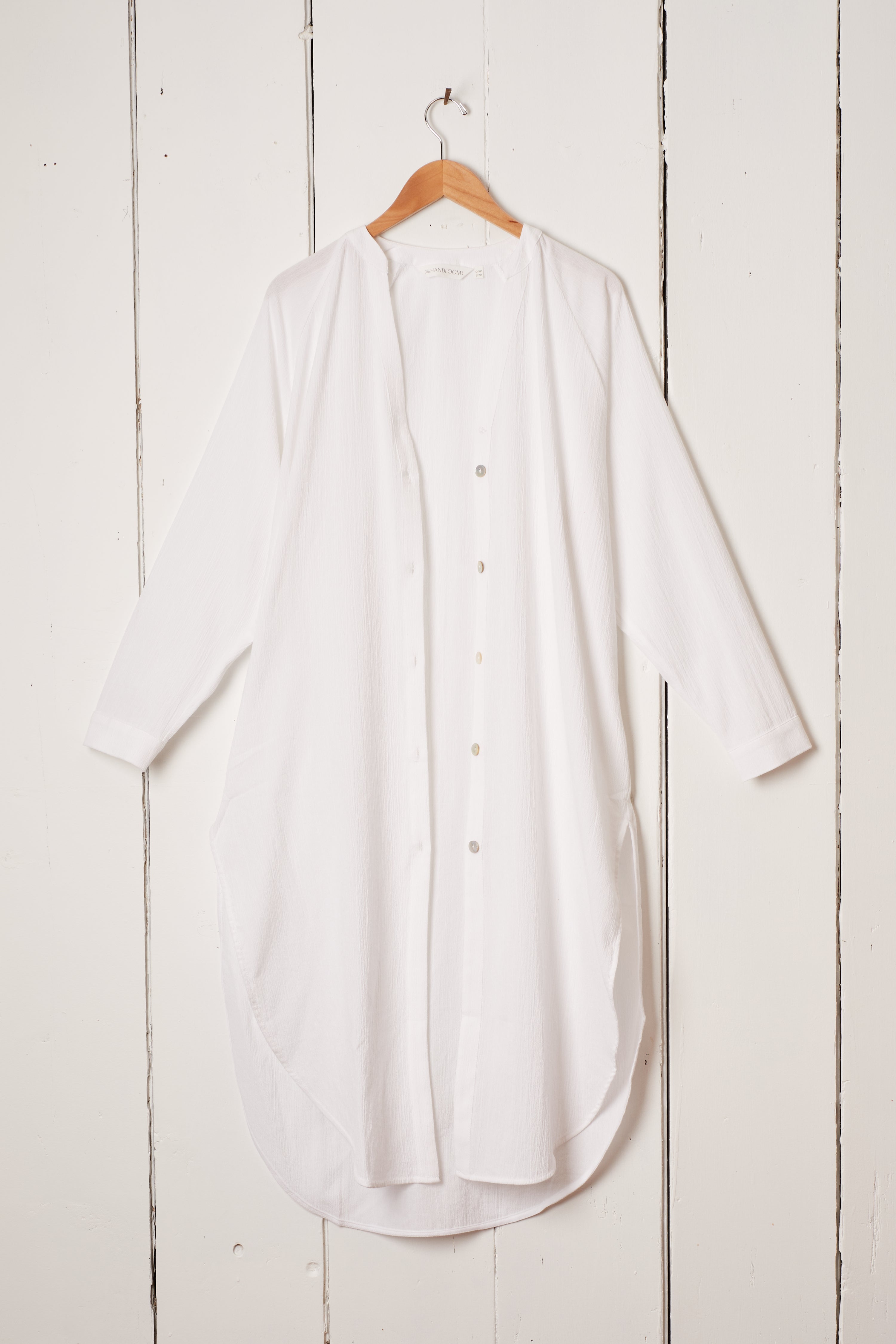 WHITE TIERRA SHIRT - ONE SIZE