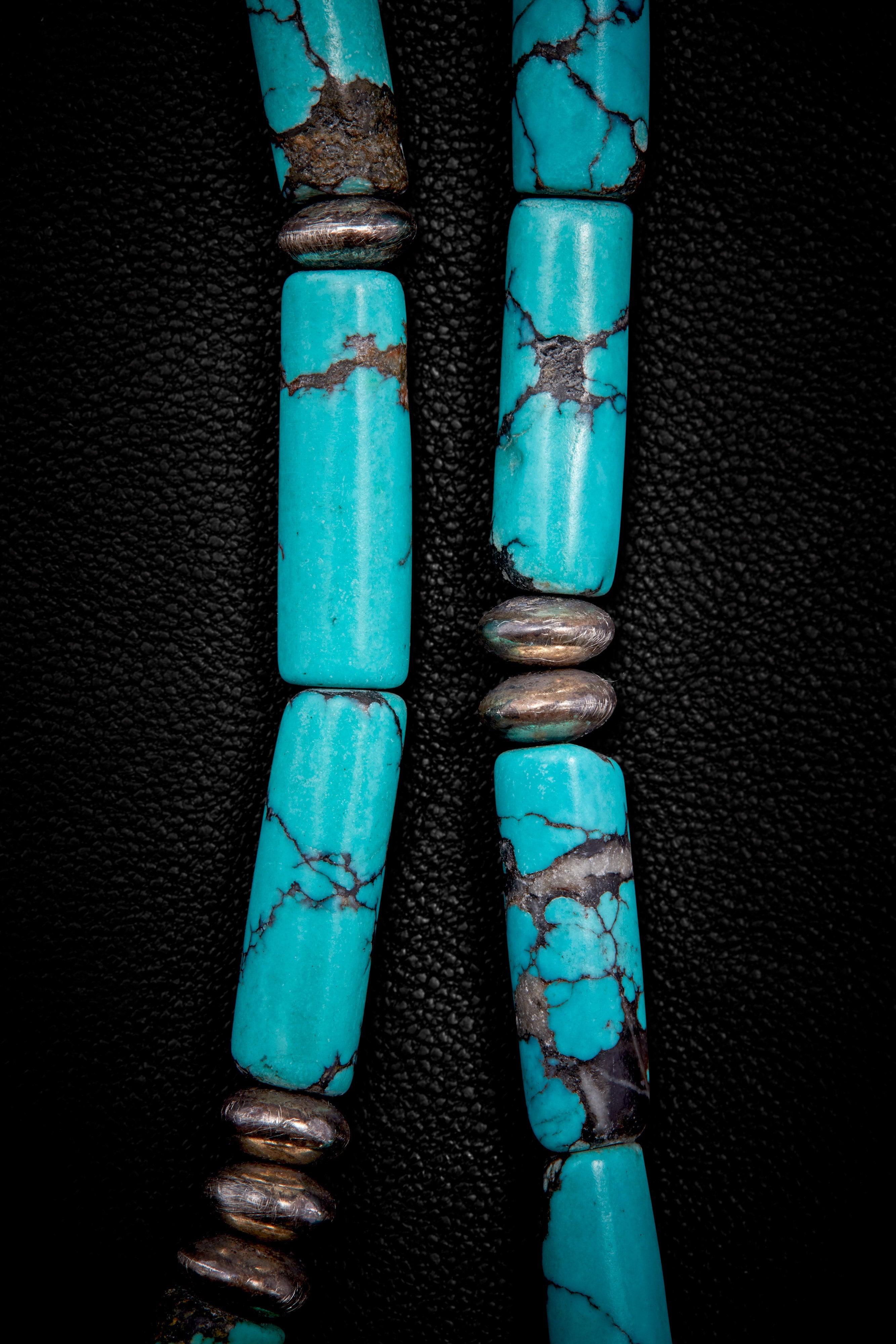 DEEP BLUE TURQUOISE CYLINDER CHOKER NECKLACE