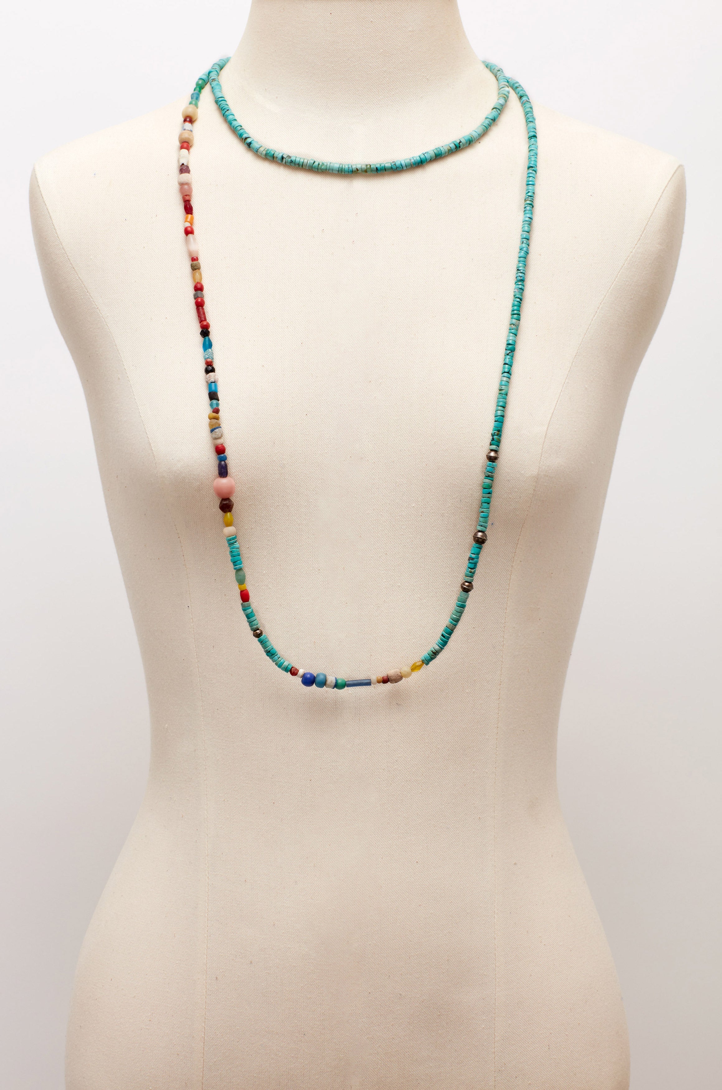 LONG TURQUOISE COLORFUL POP NECKLACE