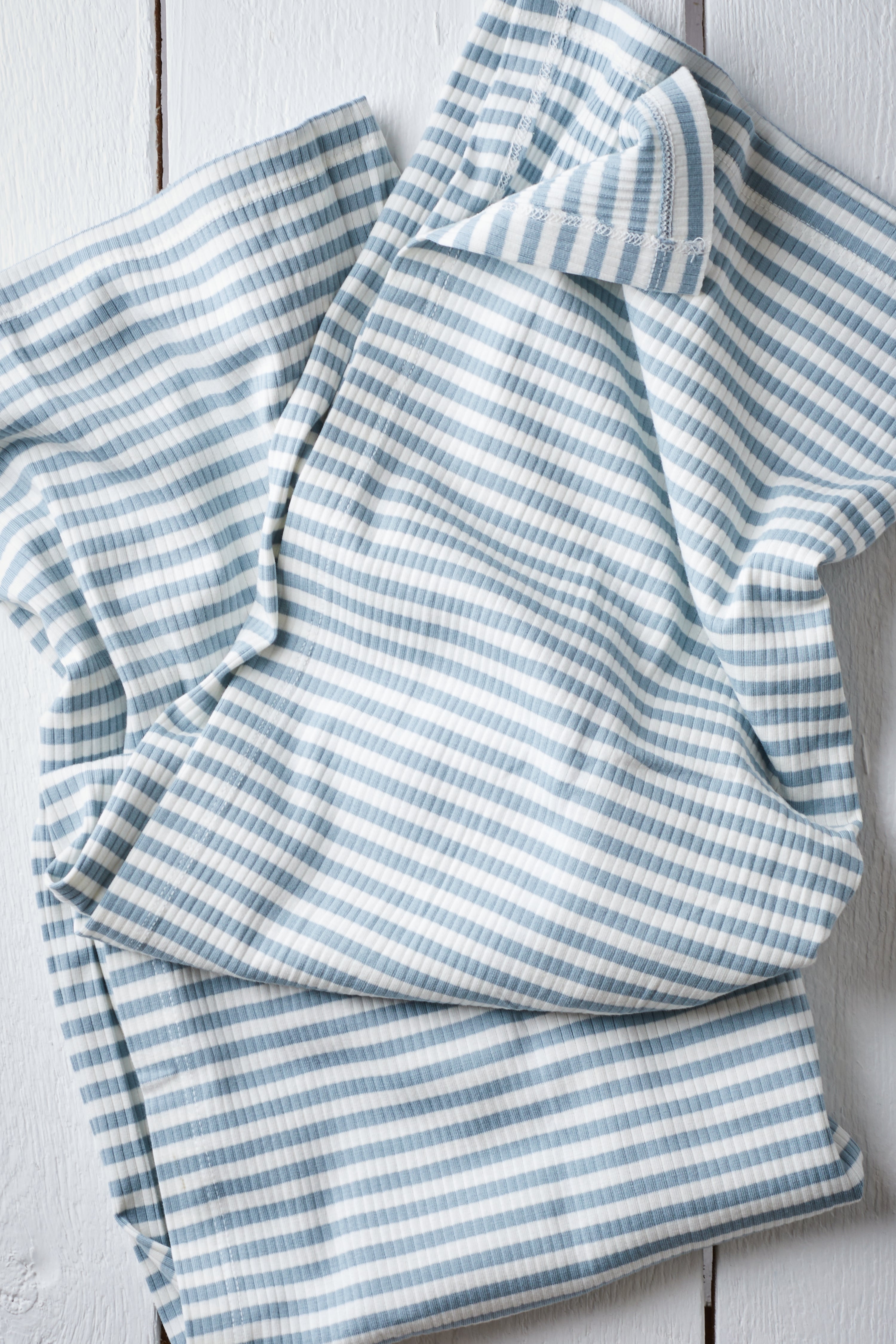 DUSTY BLUE STRIPE ORGANIC RIBBED BABY SWADDLE BLANKET