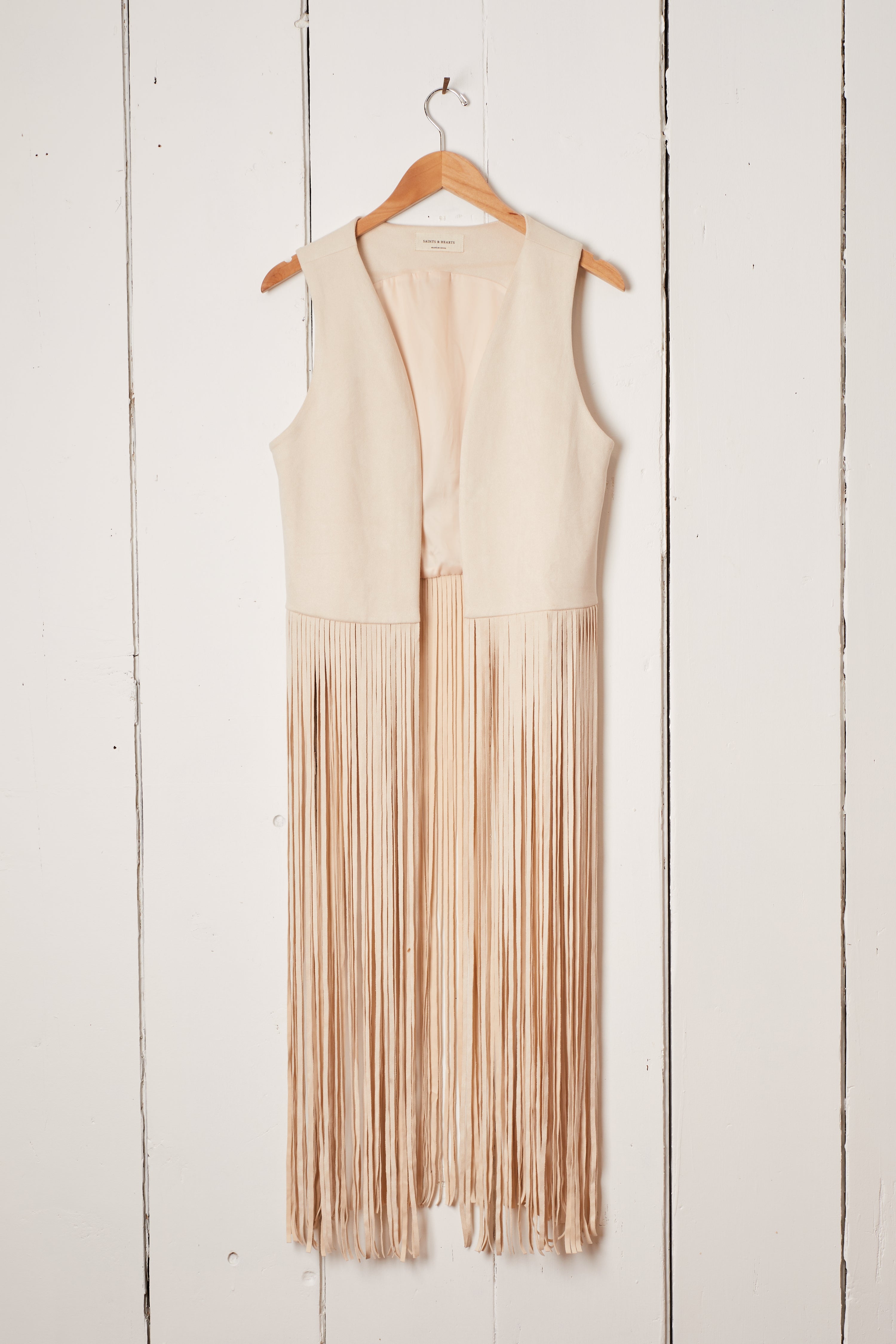 LONG CREAM  FAUX SUEDE FRINGE VEST