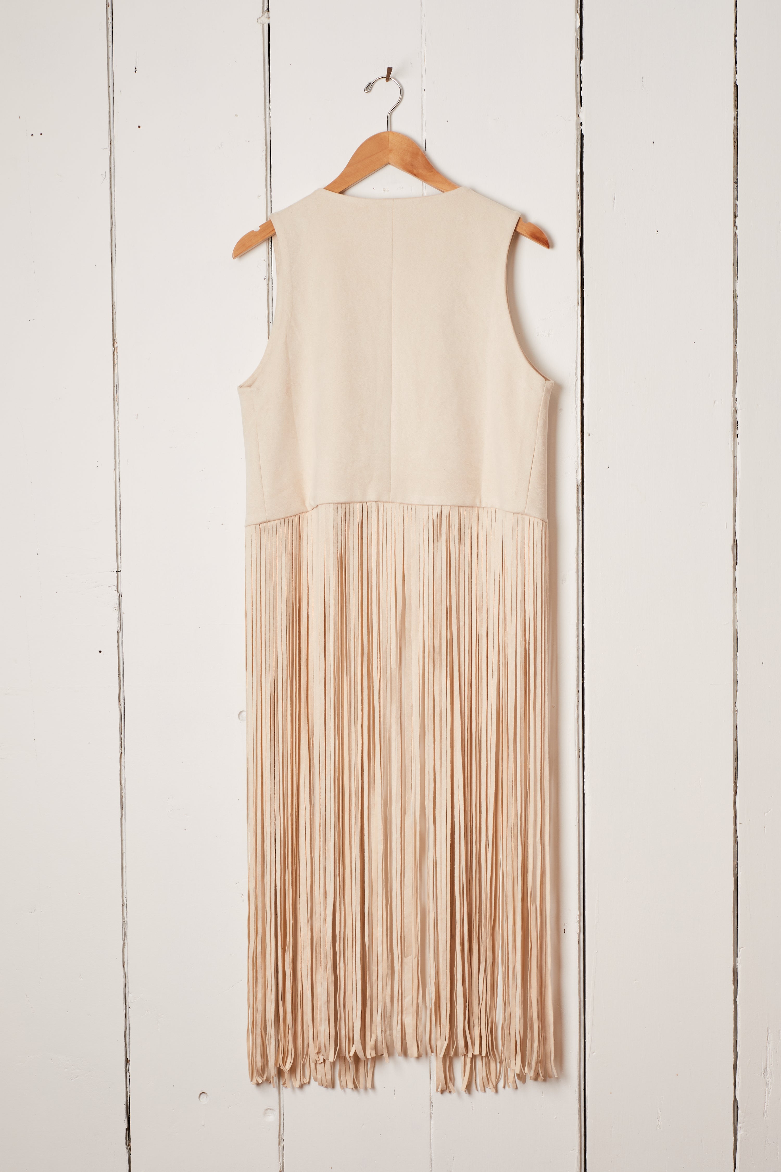 LONG CREAM  FAUX SUEDE FRINGE VEST