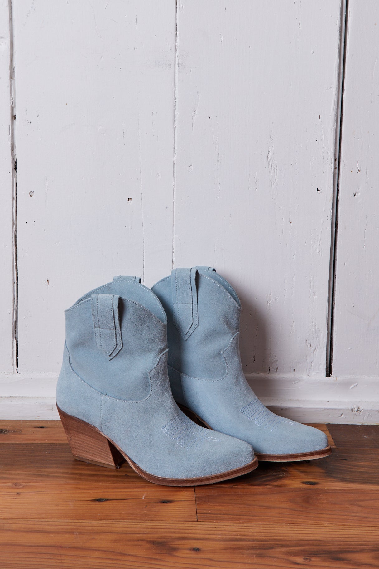 SKY BLUE TEXAN SHORT COWBOY BOOTS