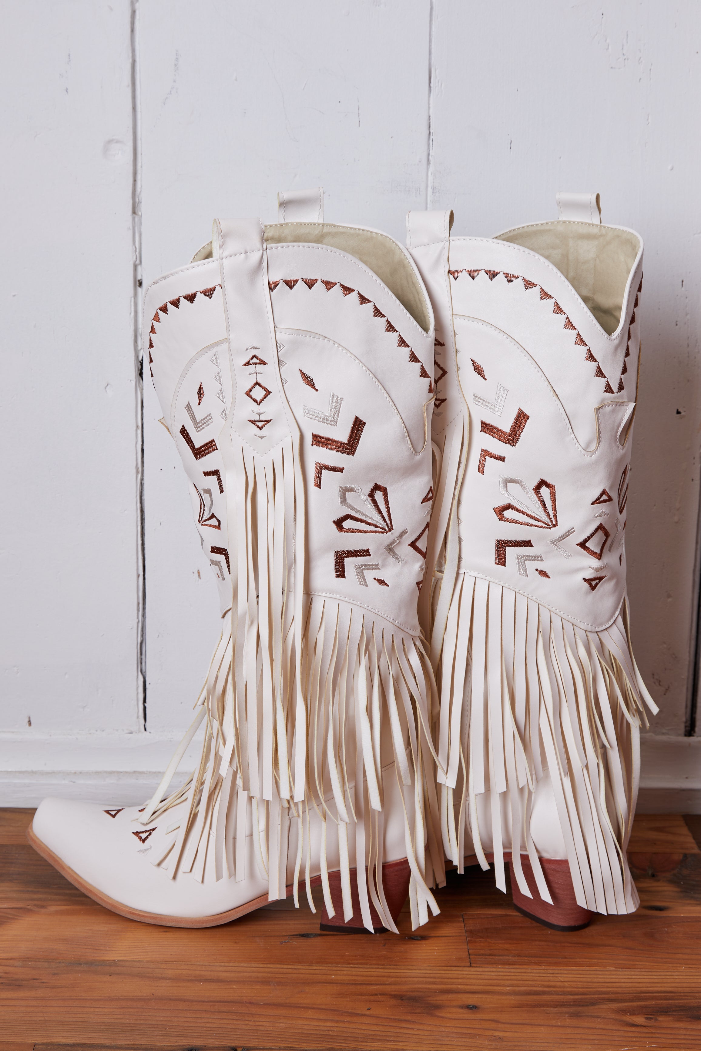 VEGAN WHITE AND BROWN PRINT FRINGE COWBOY BOOTS