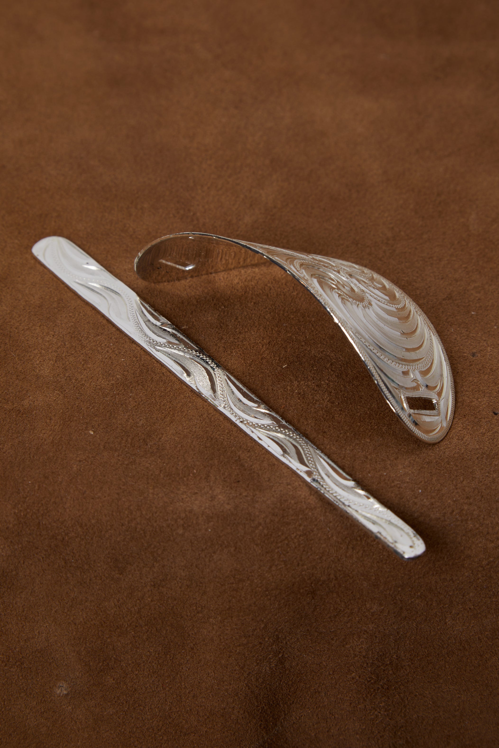WESTERN OVAL SILVER  HAIR PIN