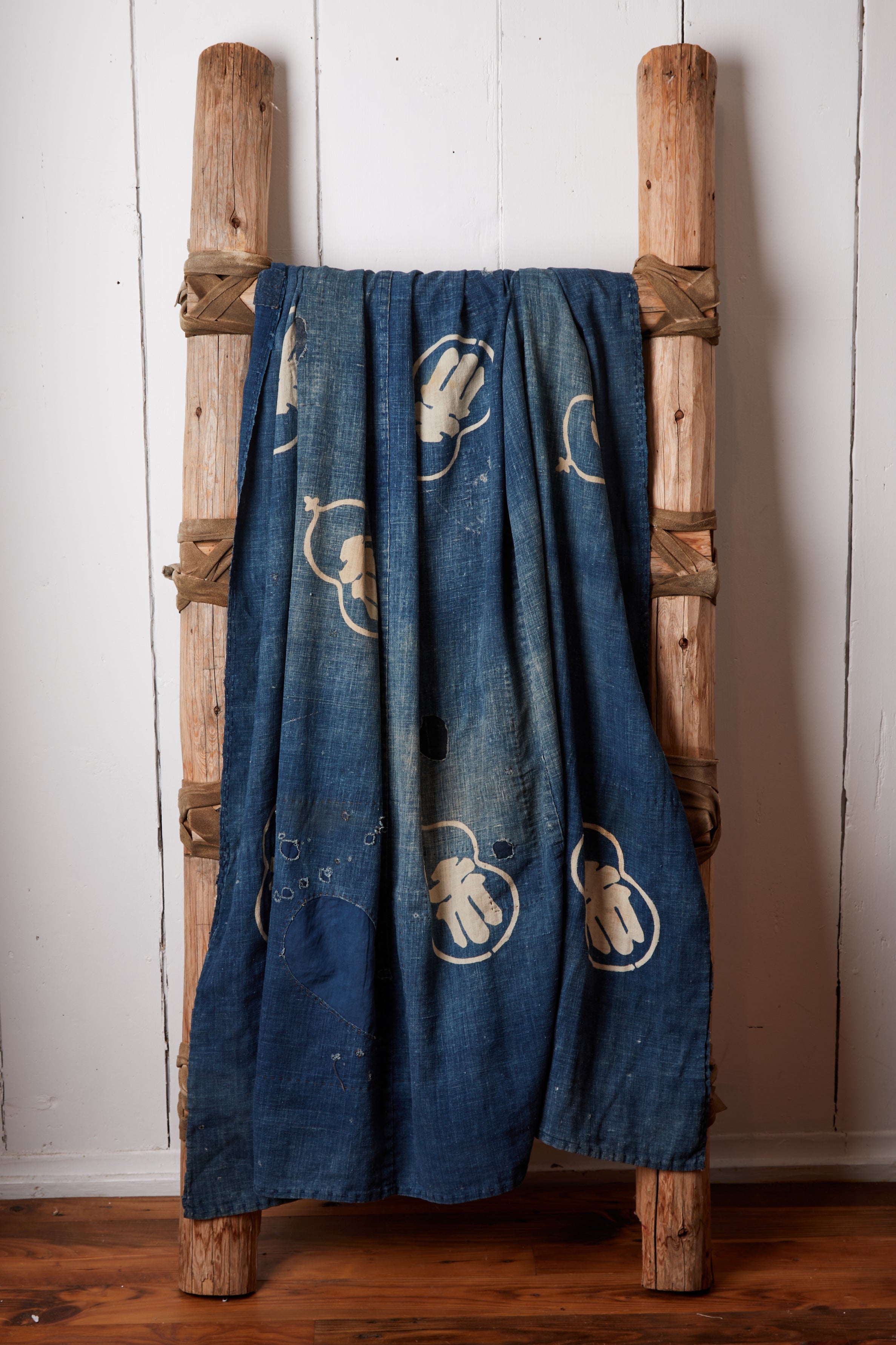 VINTAGE JAPANESE INDIGO BLANKET