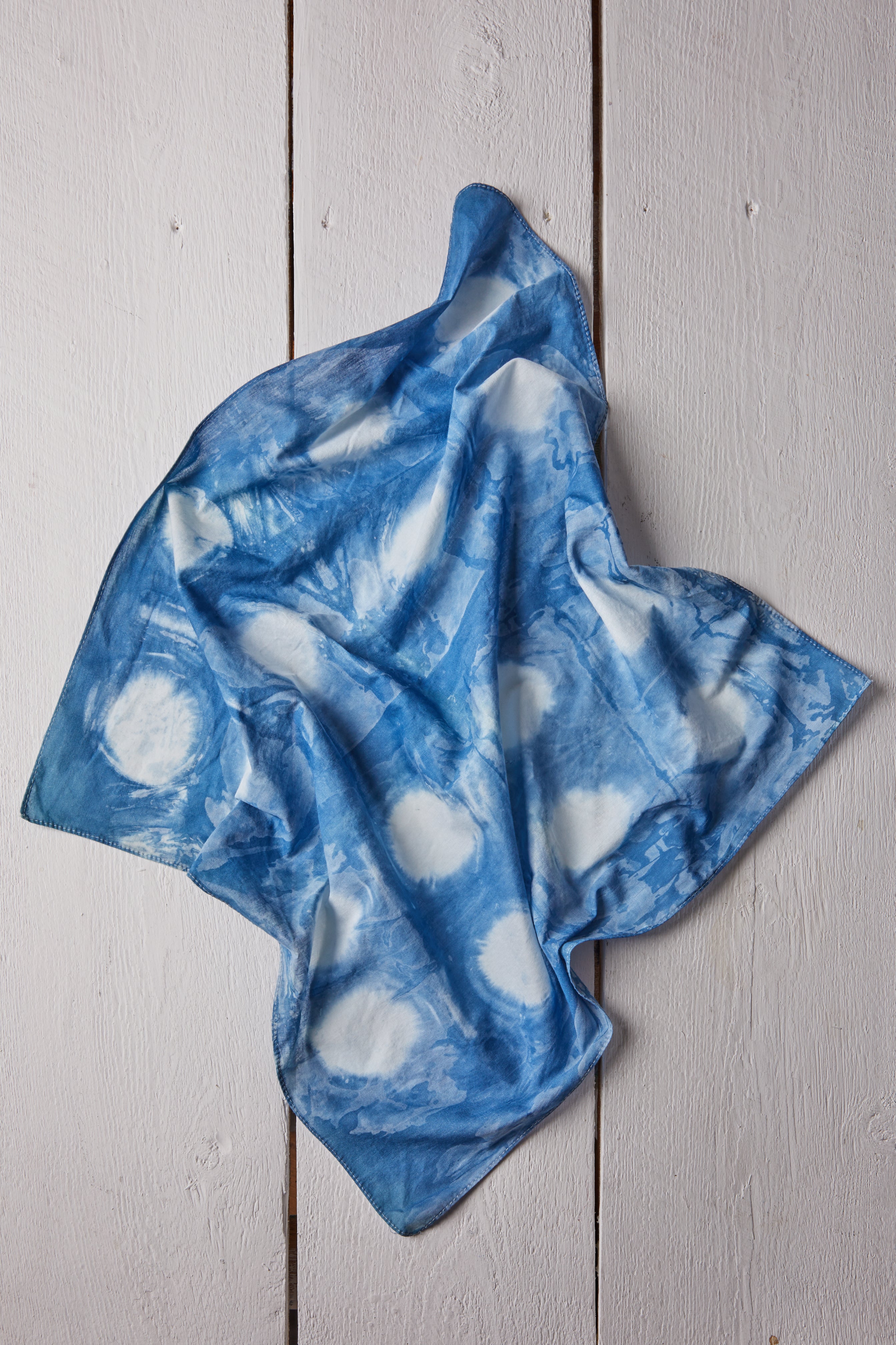 INDIGO FULL MOON BANDANA