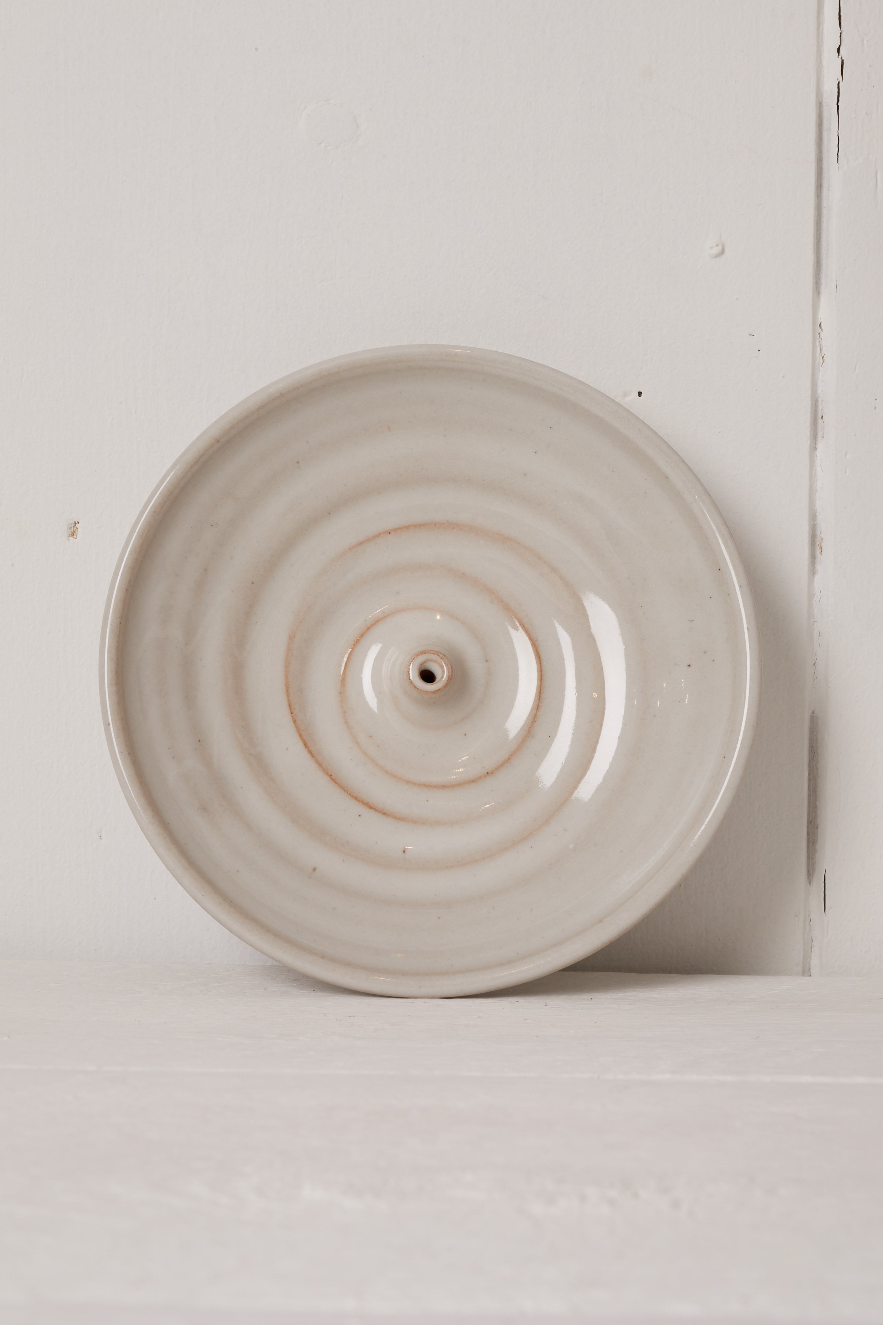 WHITE POTTERY INCENSE BURNER