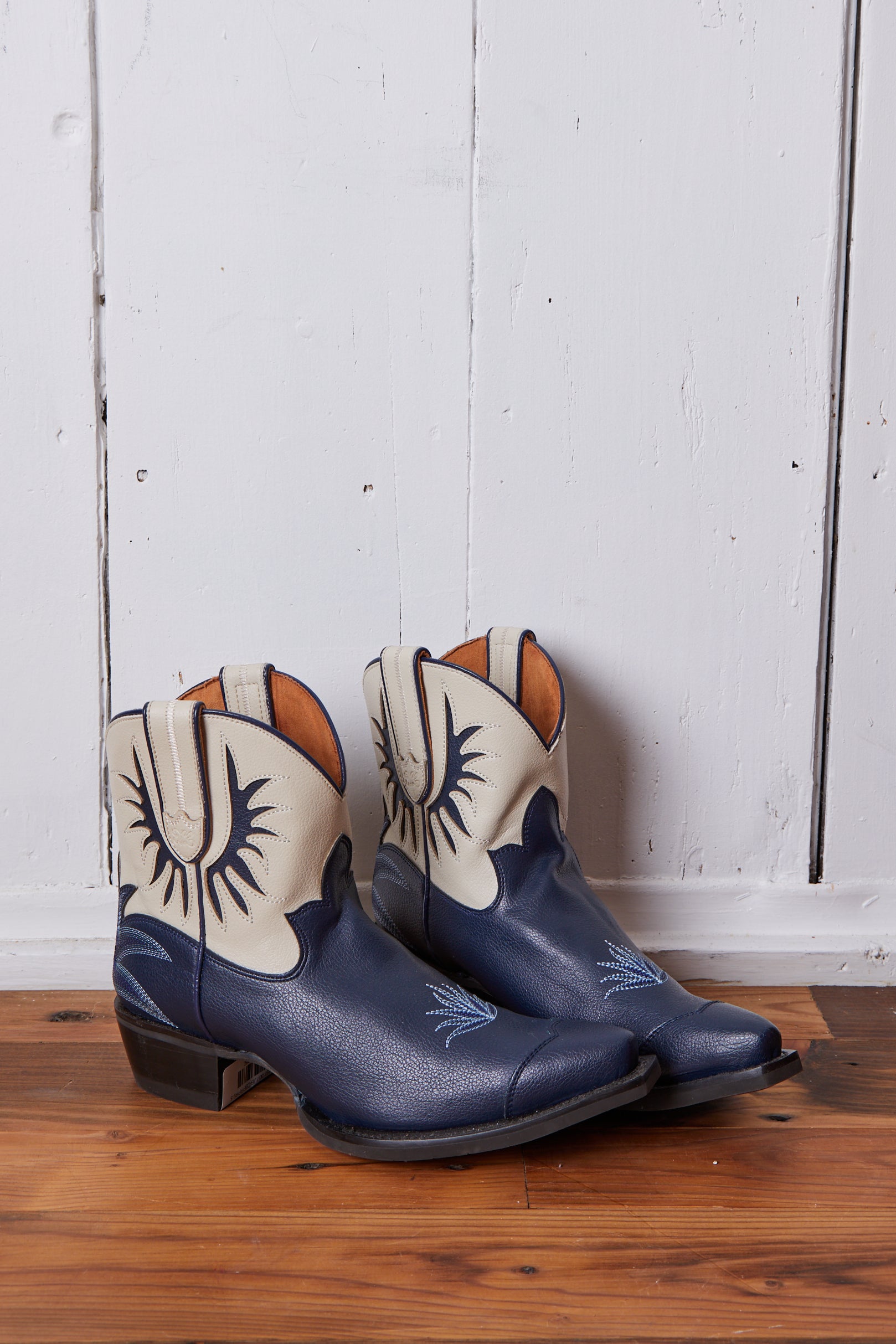 PRICKLY PEAR SAPPHIRE LACE SHORT COWBOY BOOTS