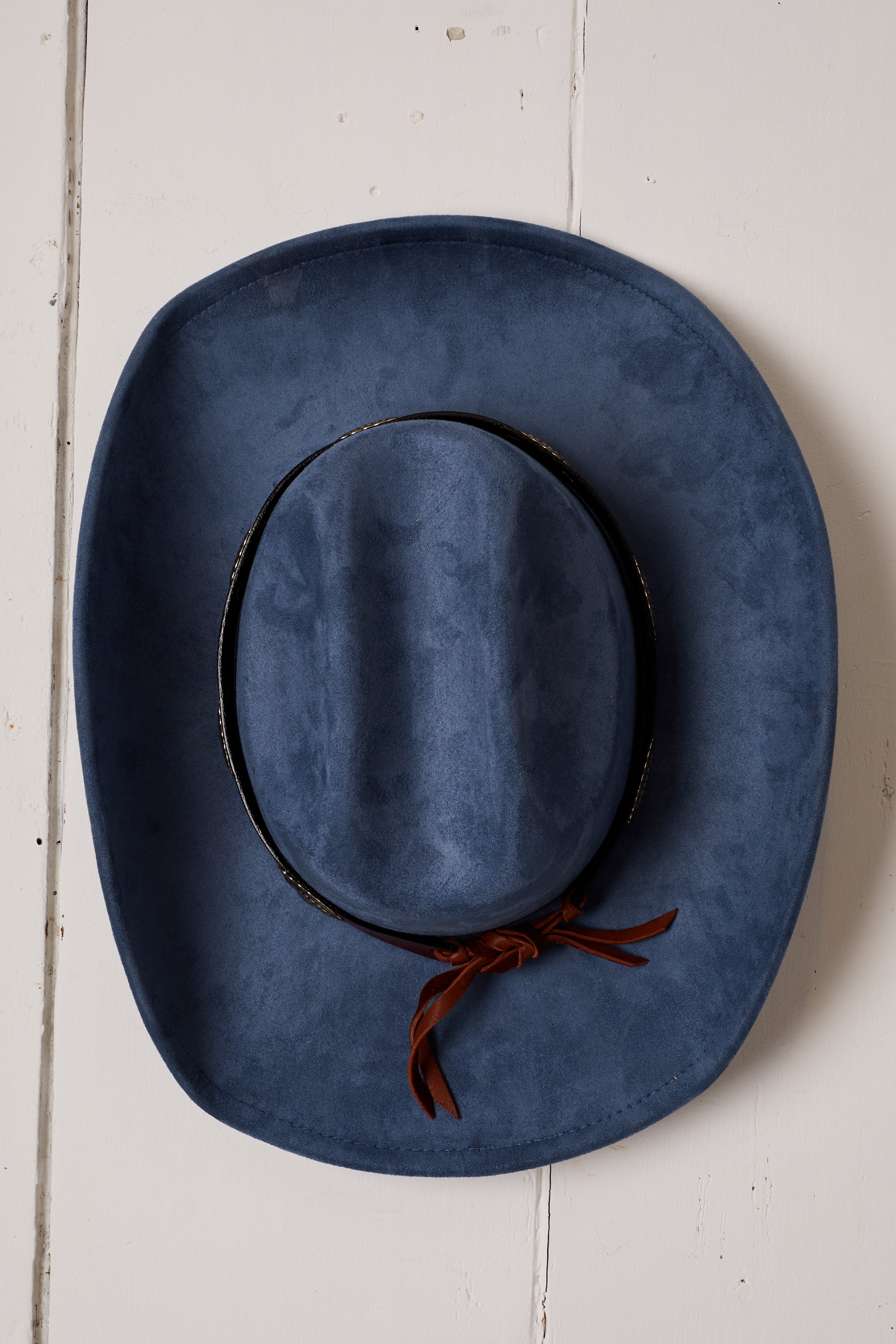 INDIGO BLUE VEGAN SUEDE BROWN LEATHER WIDE CONCHO HAT
