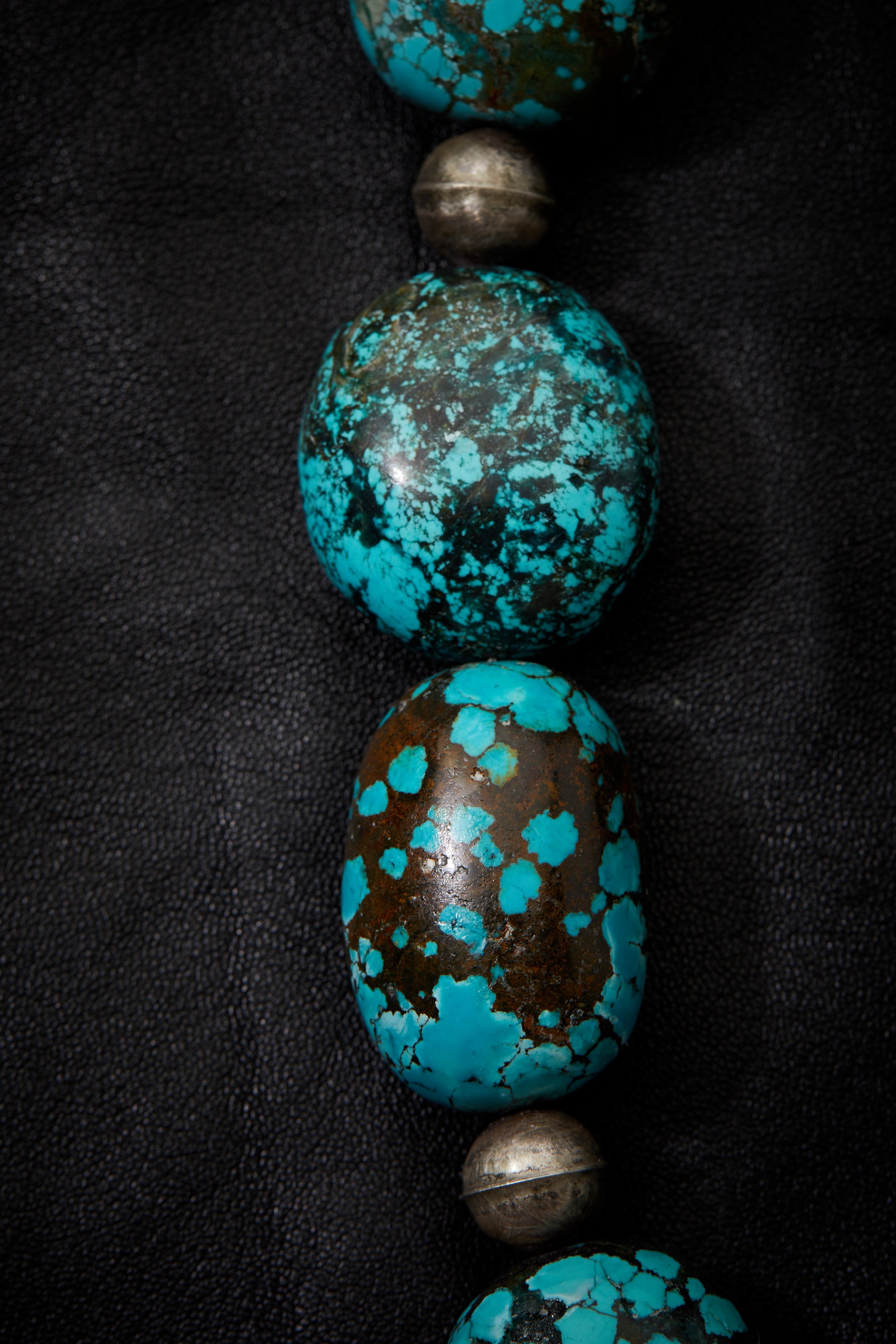 LARGE SPECKLED BLUE TURQUOISE NECKLACE