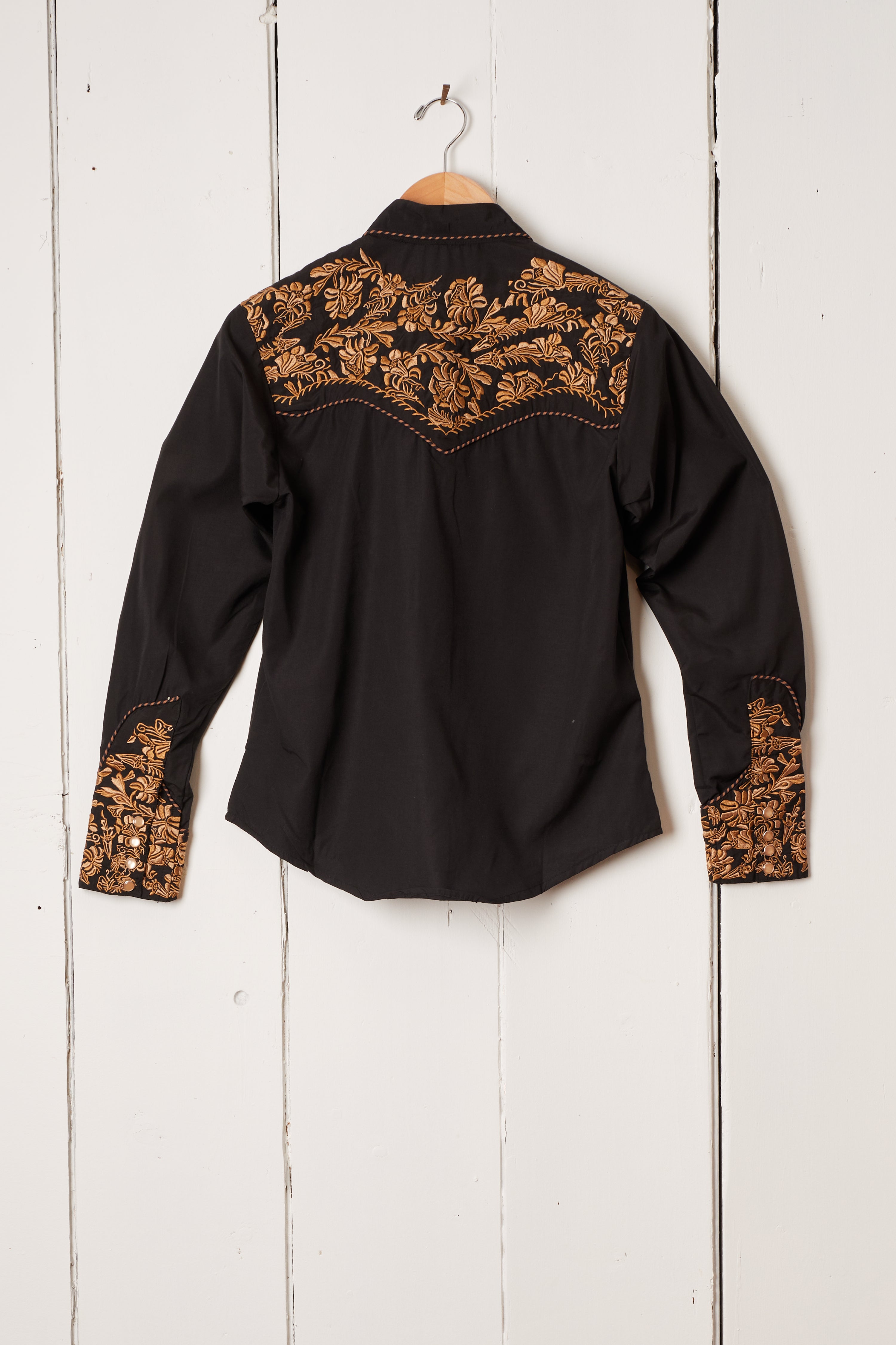 WOMENS BLACK AND GOLD EMBROIDERED WESTERN SHIRT