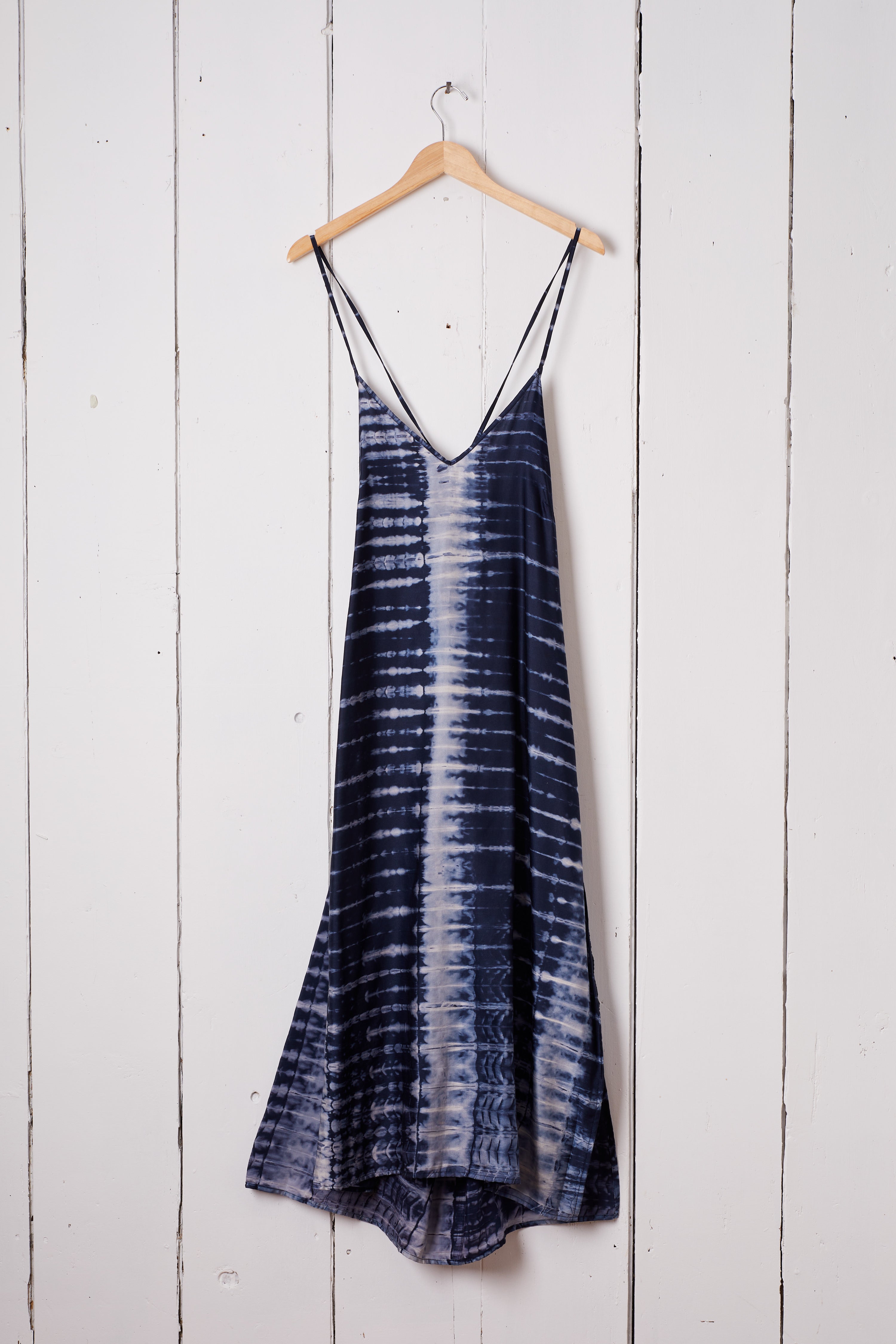 INDIGO DRESS - ONE SIZE