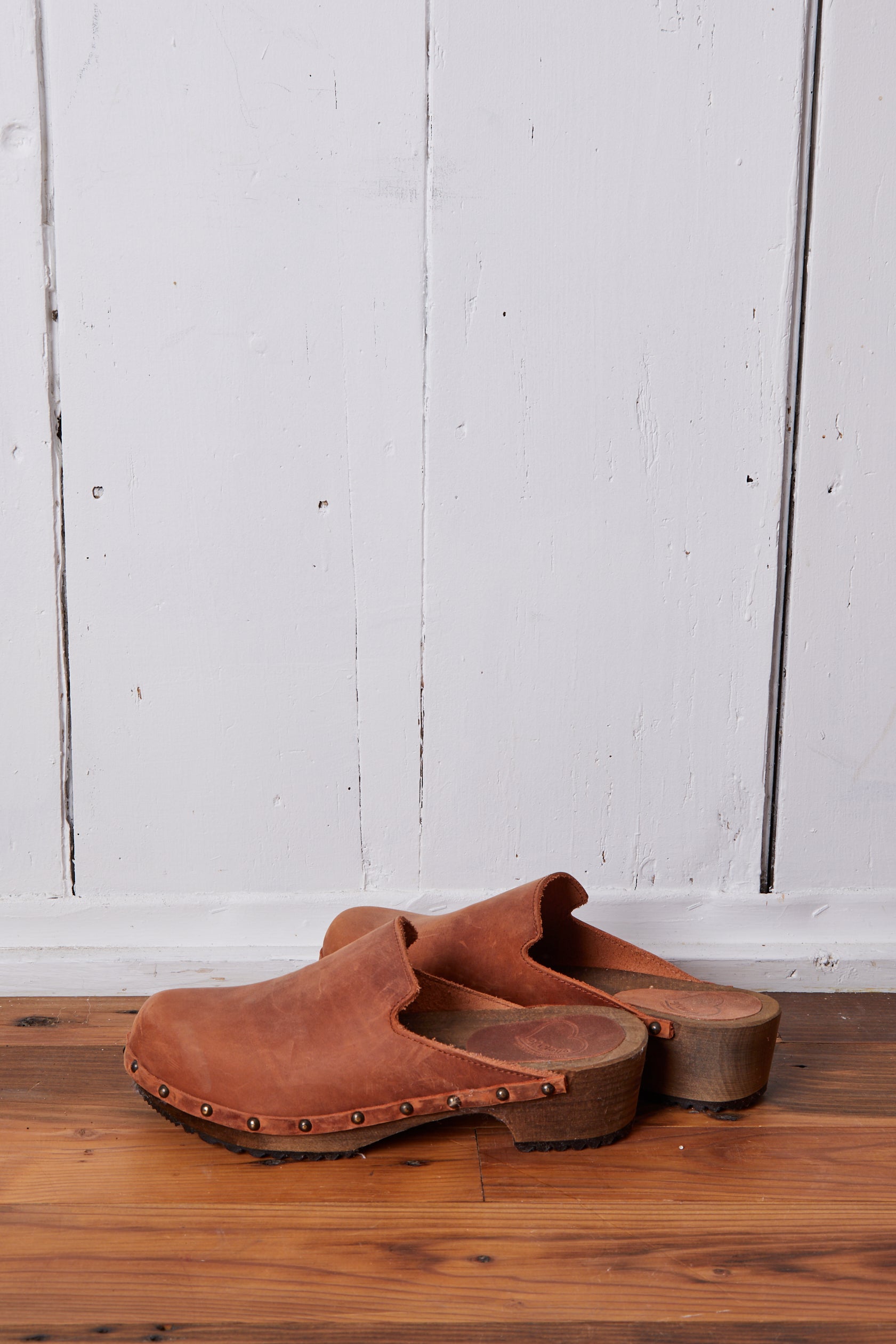 WEATHERED TERRACOTTA SWEDISH CLOGS