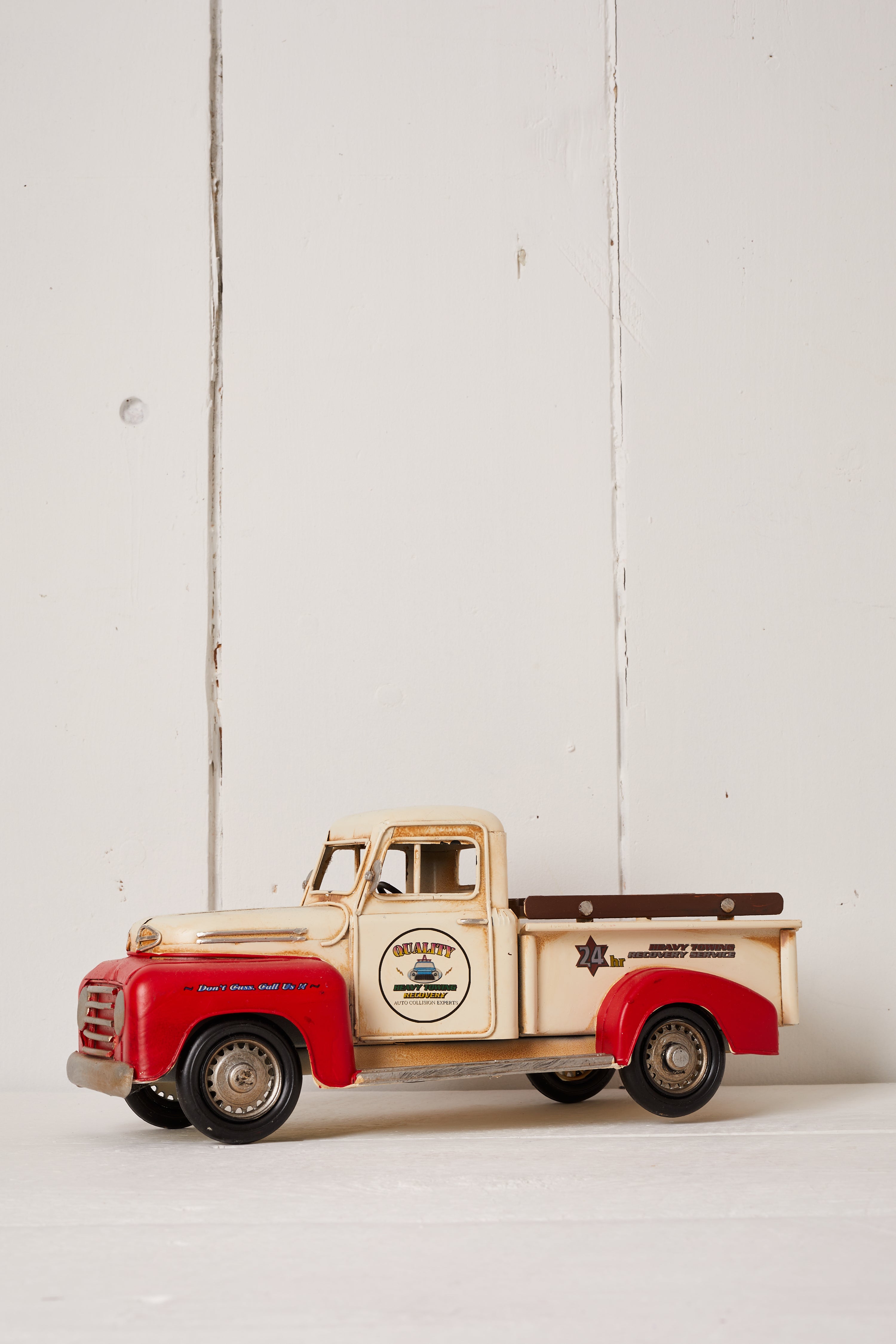 WHITE AND RED TRUCK