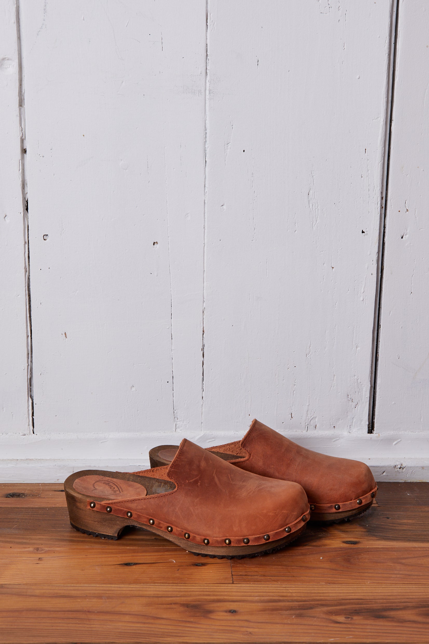 WEATHERED TERRACOTTA SWEDISH CLOGS
