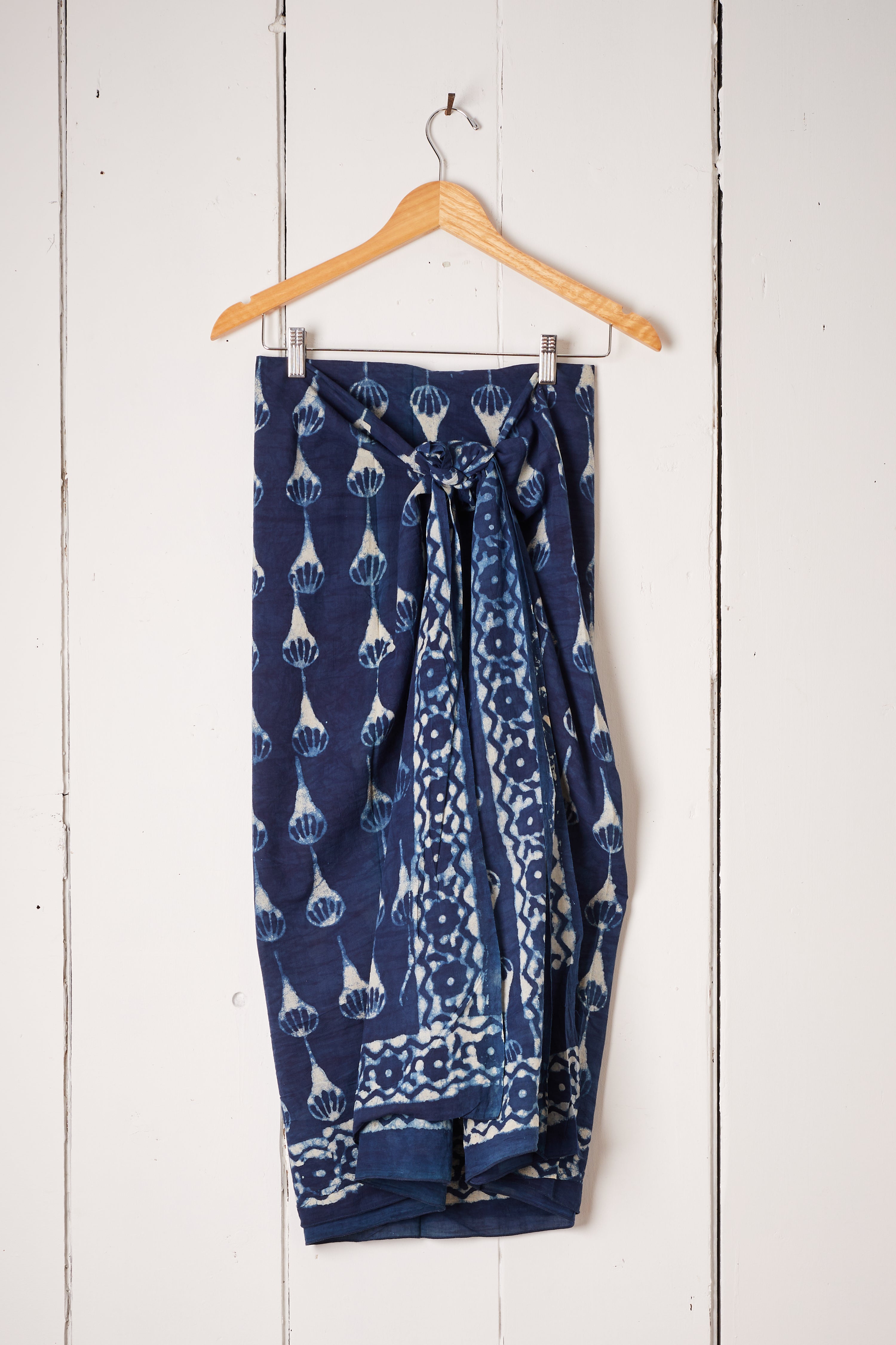 DEEP BLUE INDIGO ABSTRACT PEAR SARONG