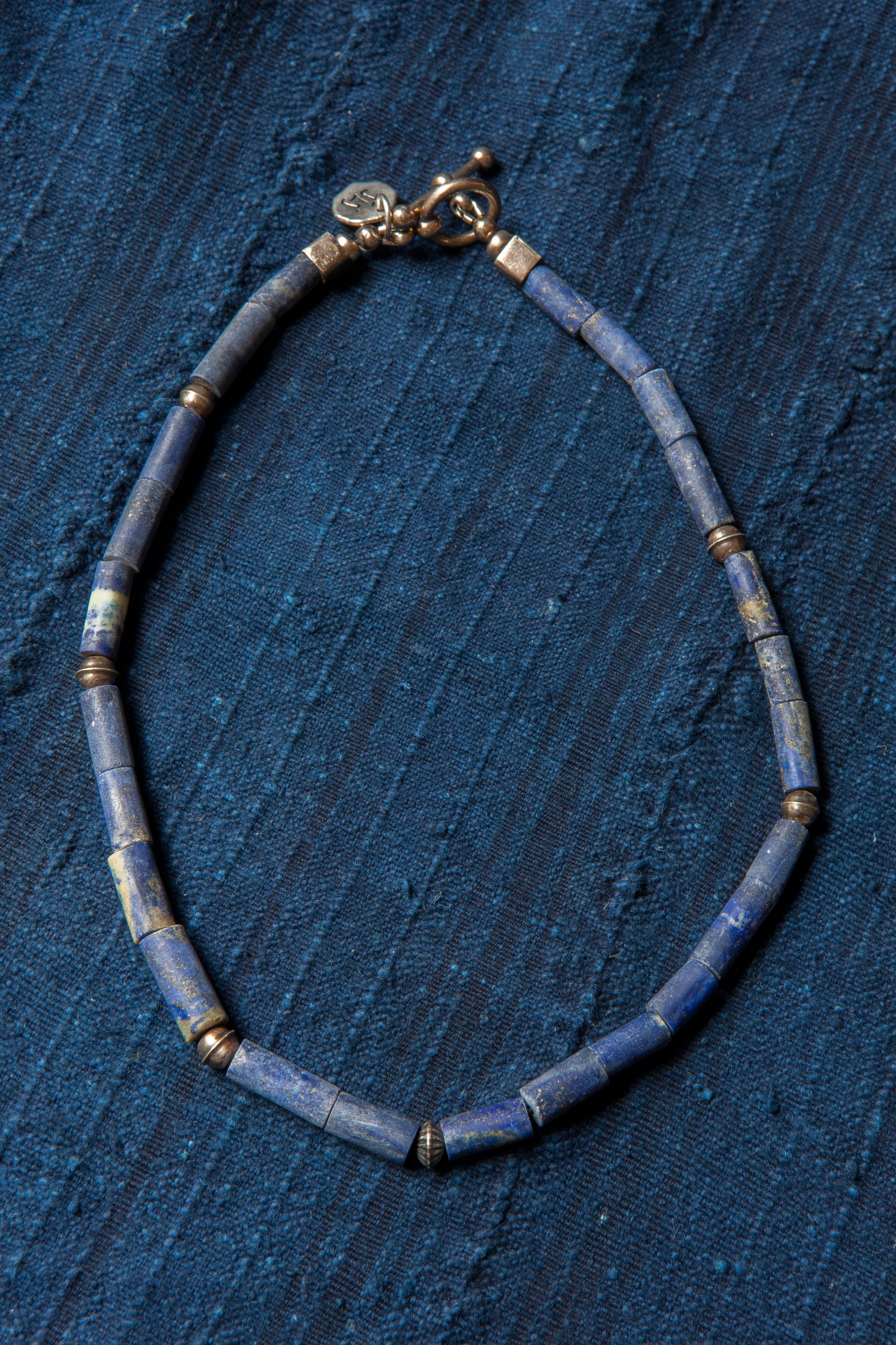 BLUE ANTIQUITY NECKLACE