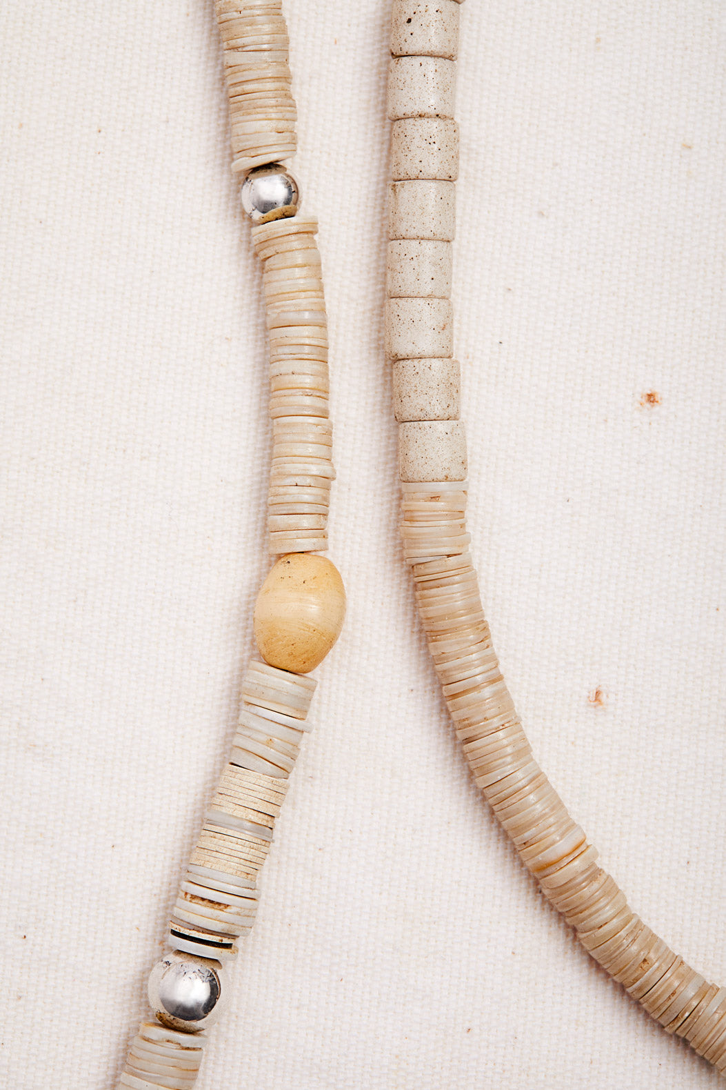 CREAMY AMBER AND AGATE STERLING SILVER NECKLACE