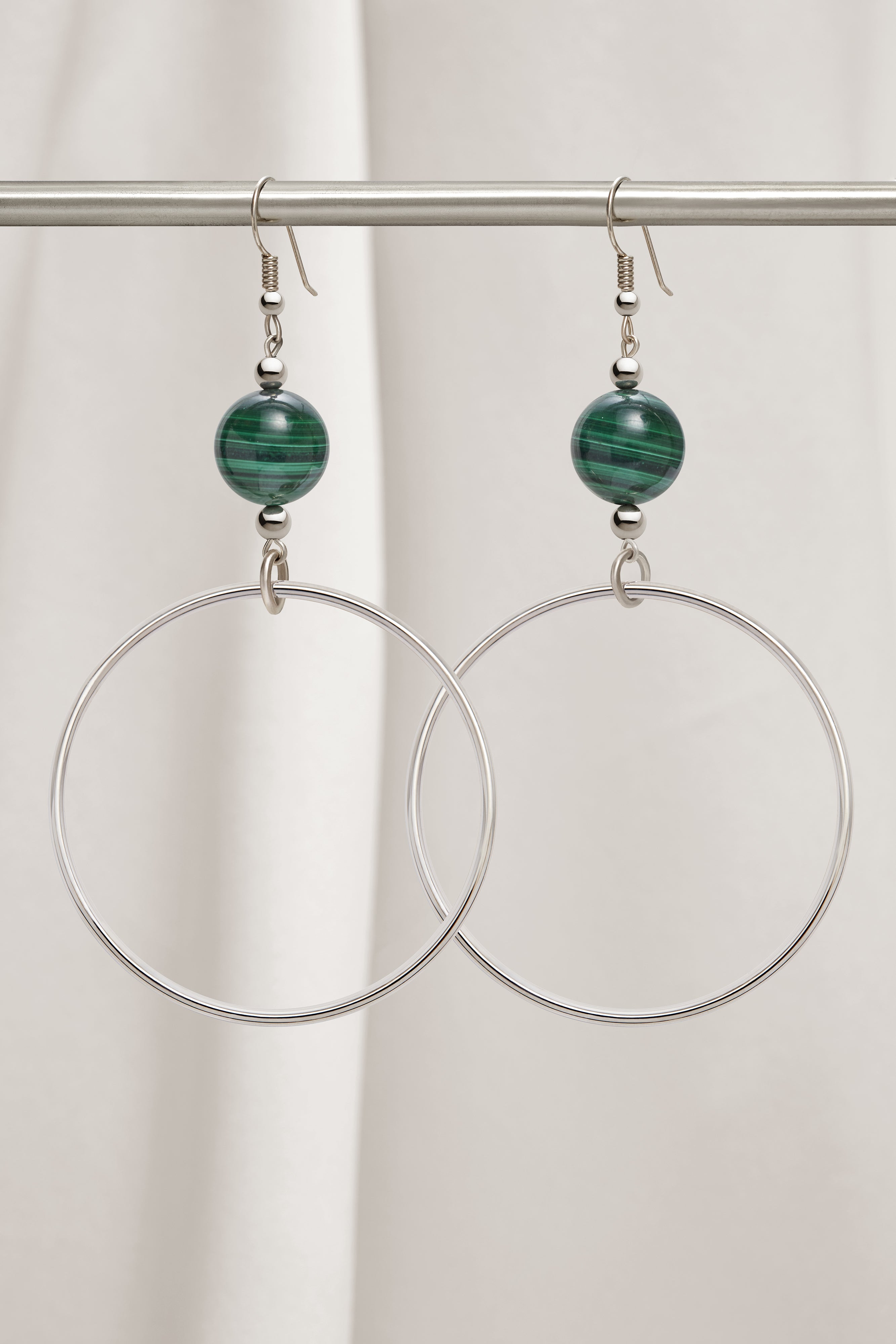 MALACHITE CLASSIC SILVER HOOP EARRINGS
