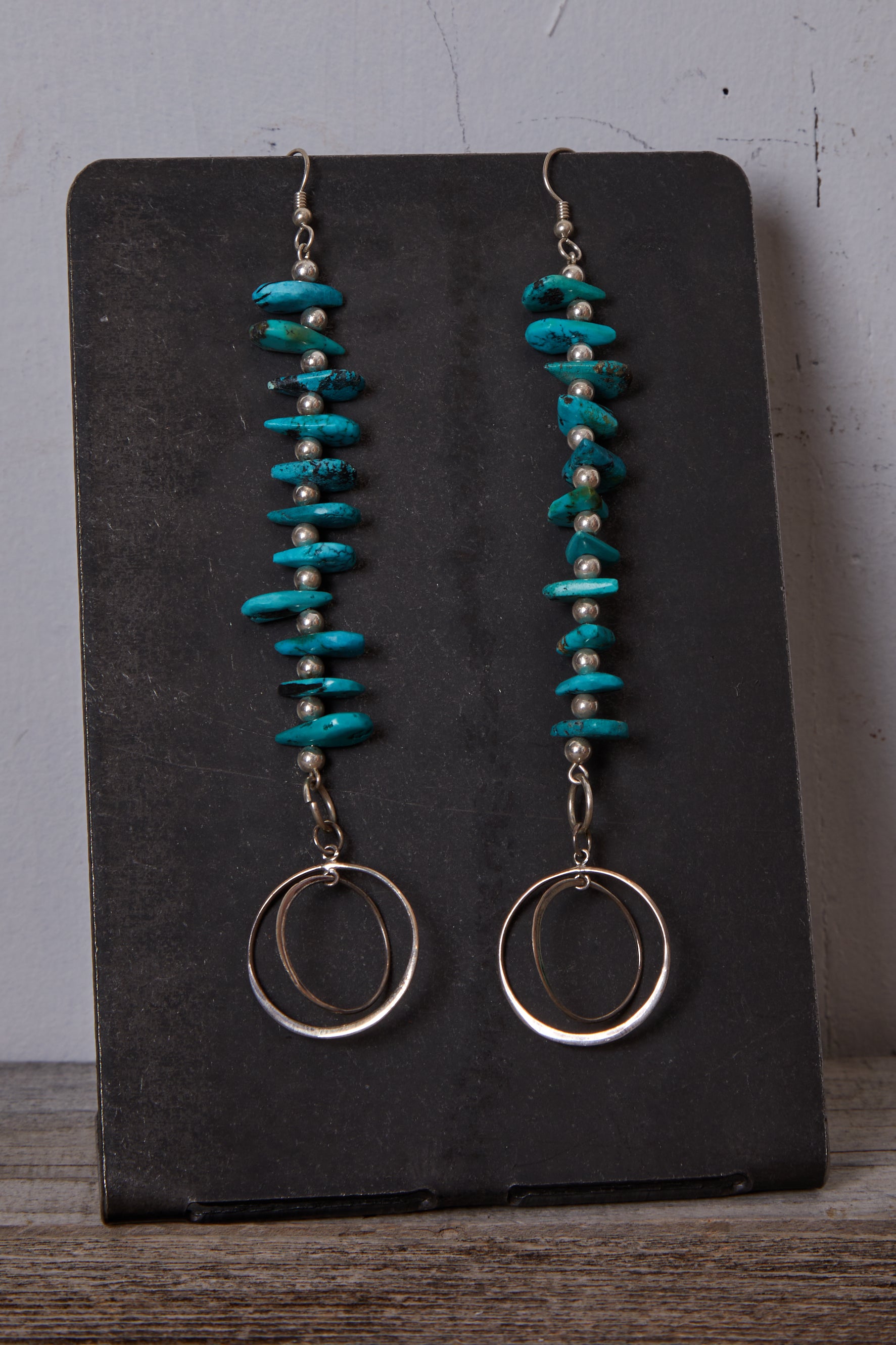 MODERN TURQUOISE CIRCLE EARRINGS
