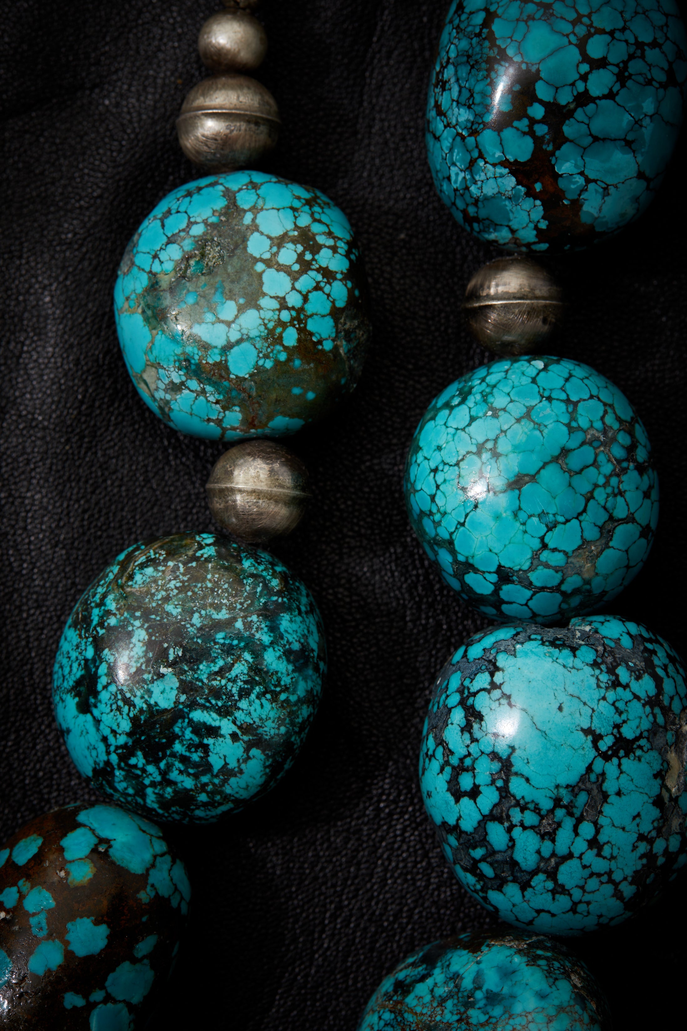 LARGE SPECKLED BLUE TURQUOISE NECKLACE
