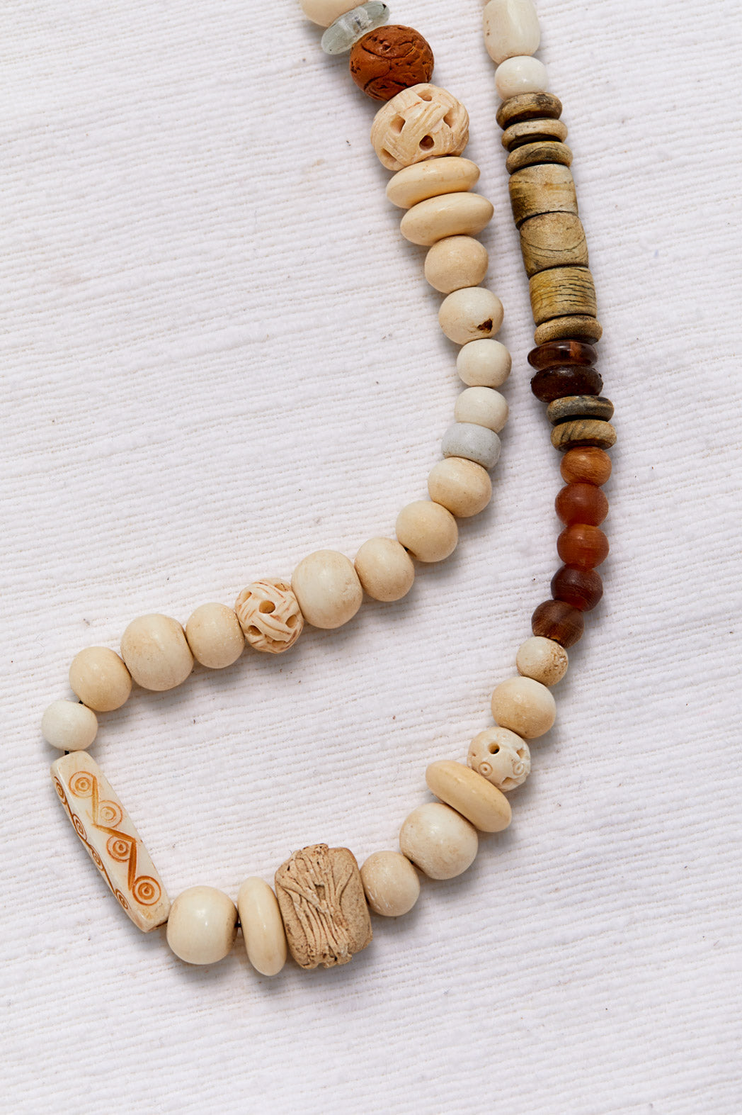 CAMPFIRE WHITE CALM AFTERNOON NECKLACE