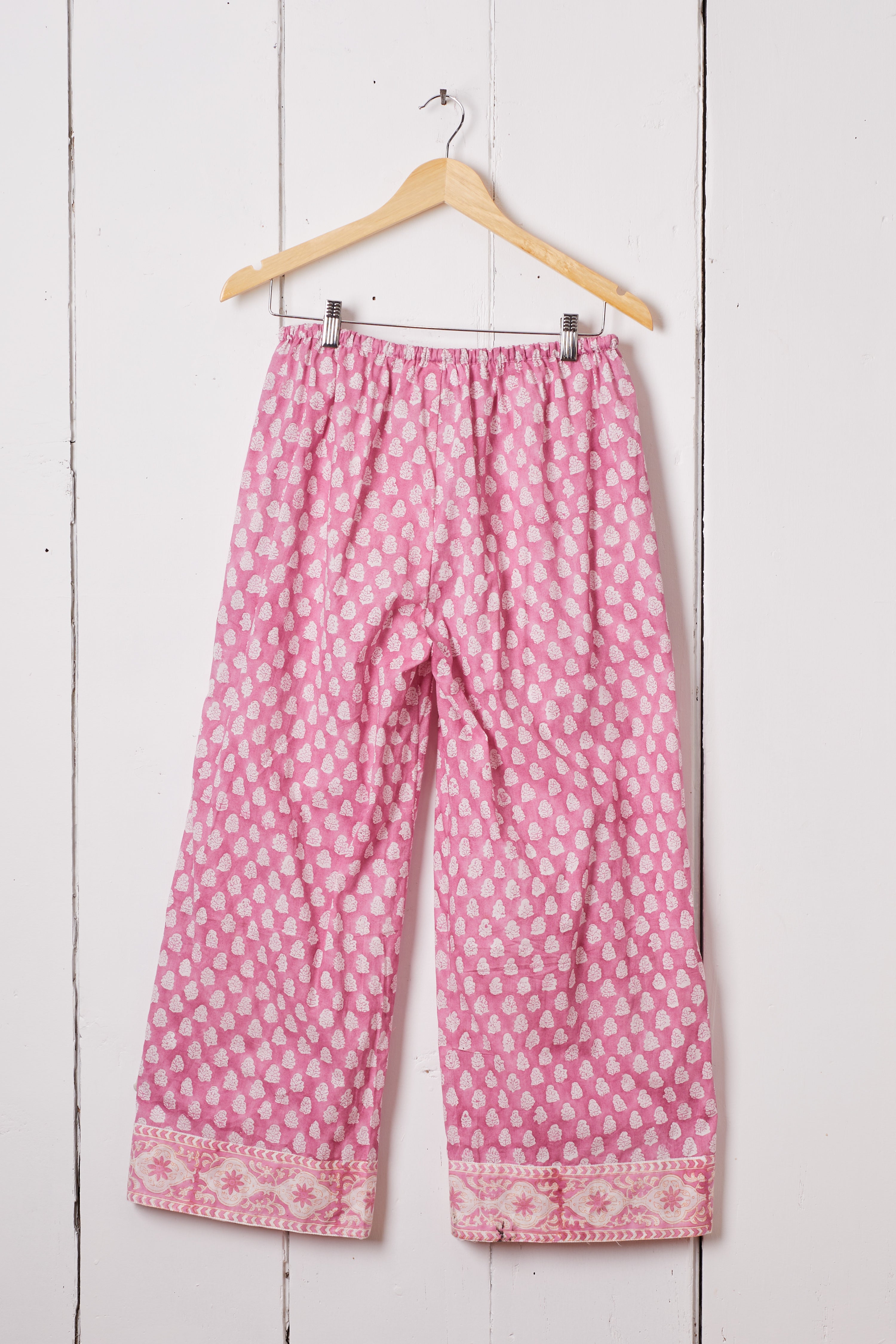 PINK AND WHITE HAND BLOCK PRINT LOUNGE PANTS