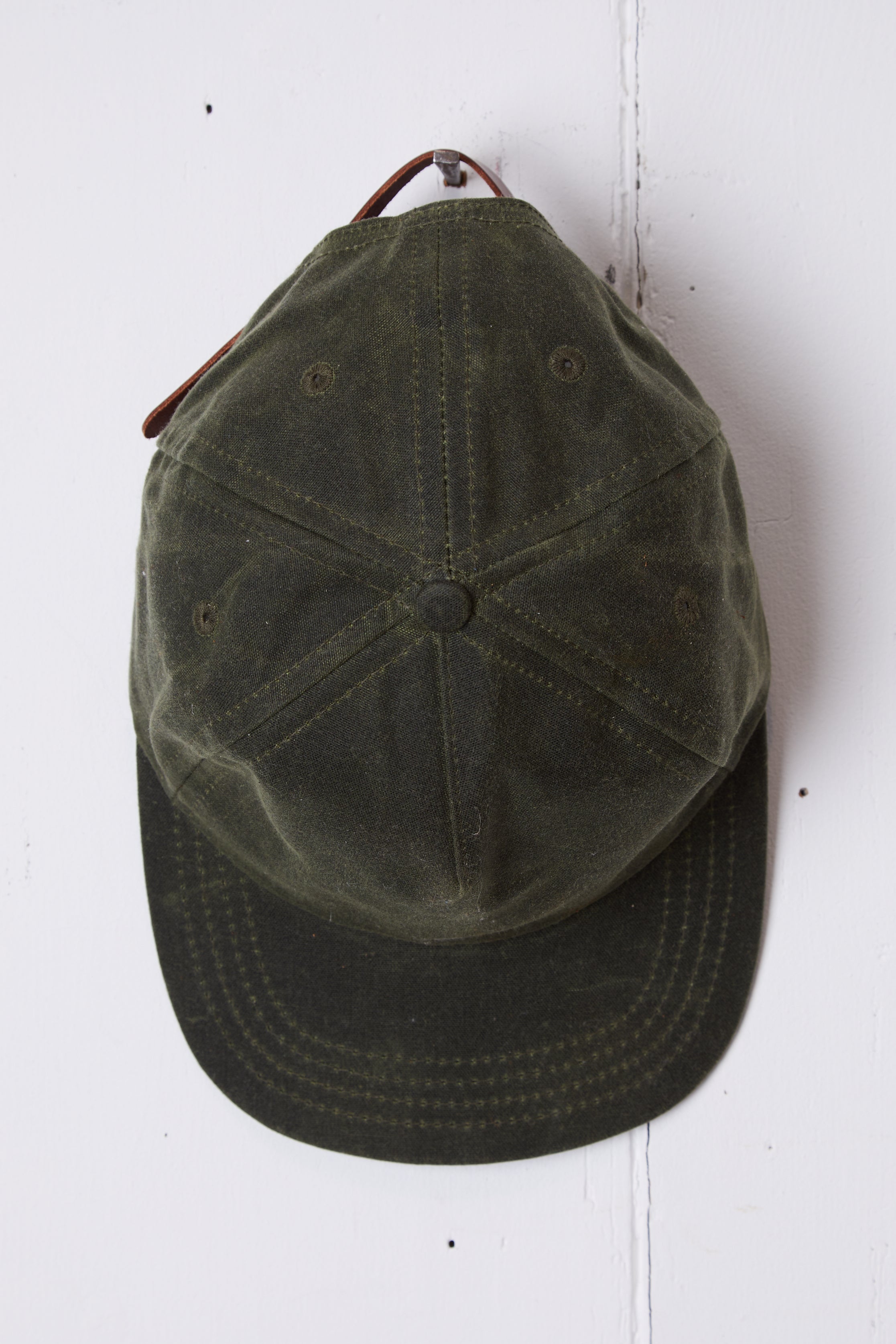 WAXED OLIVE CAMPER HAT