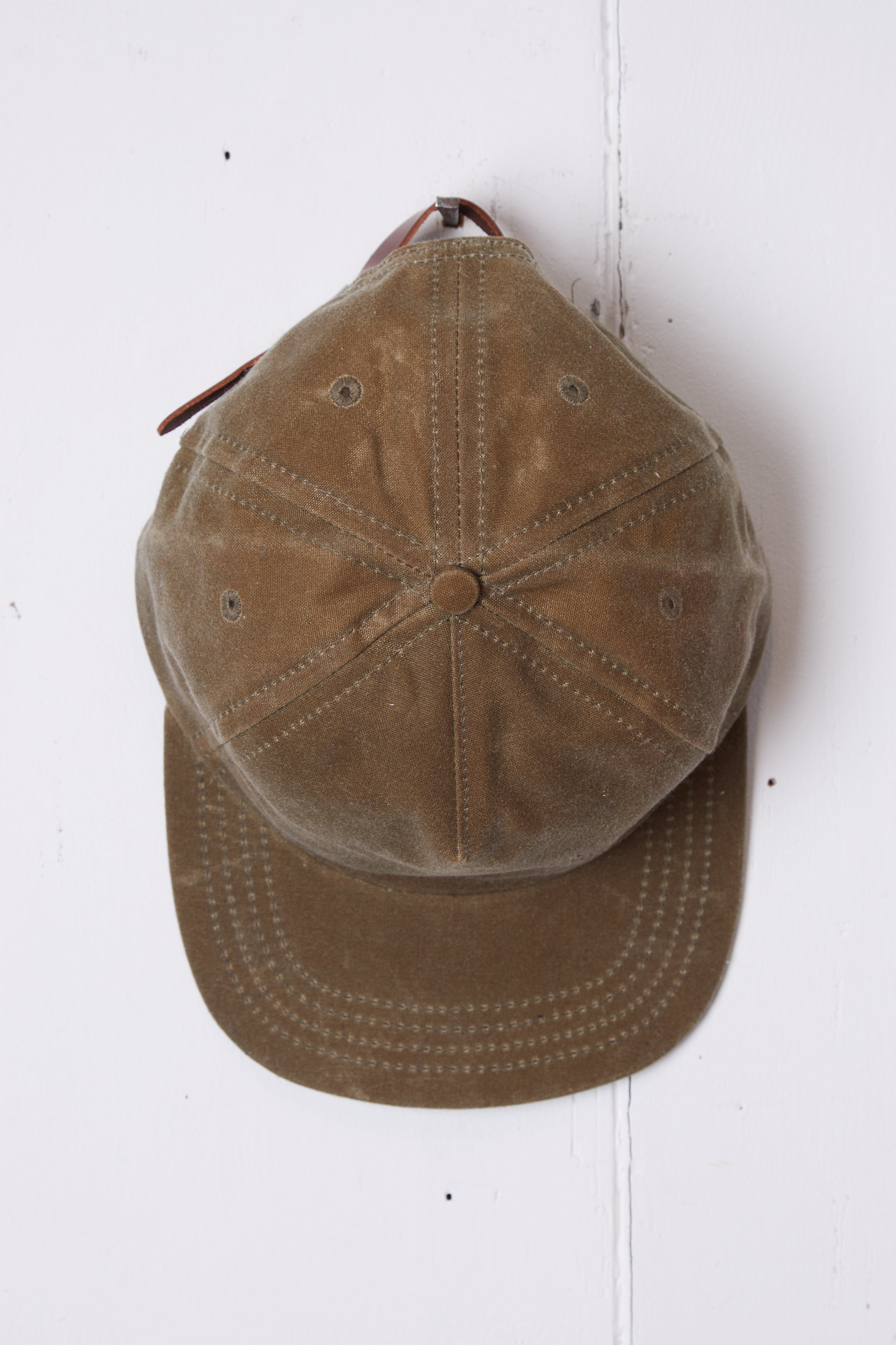 WAXED FIELD TAN CAMPER HAT