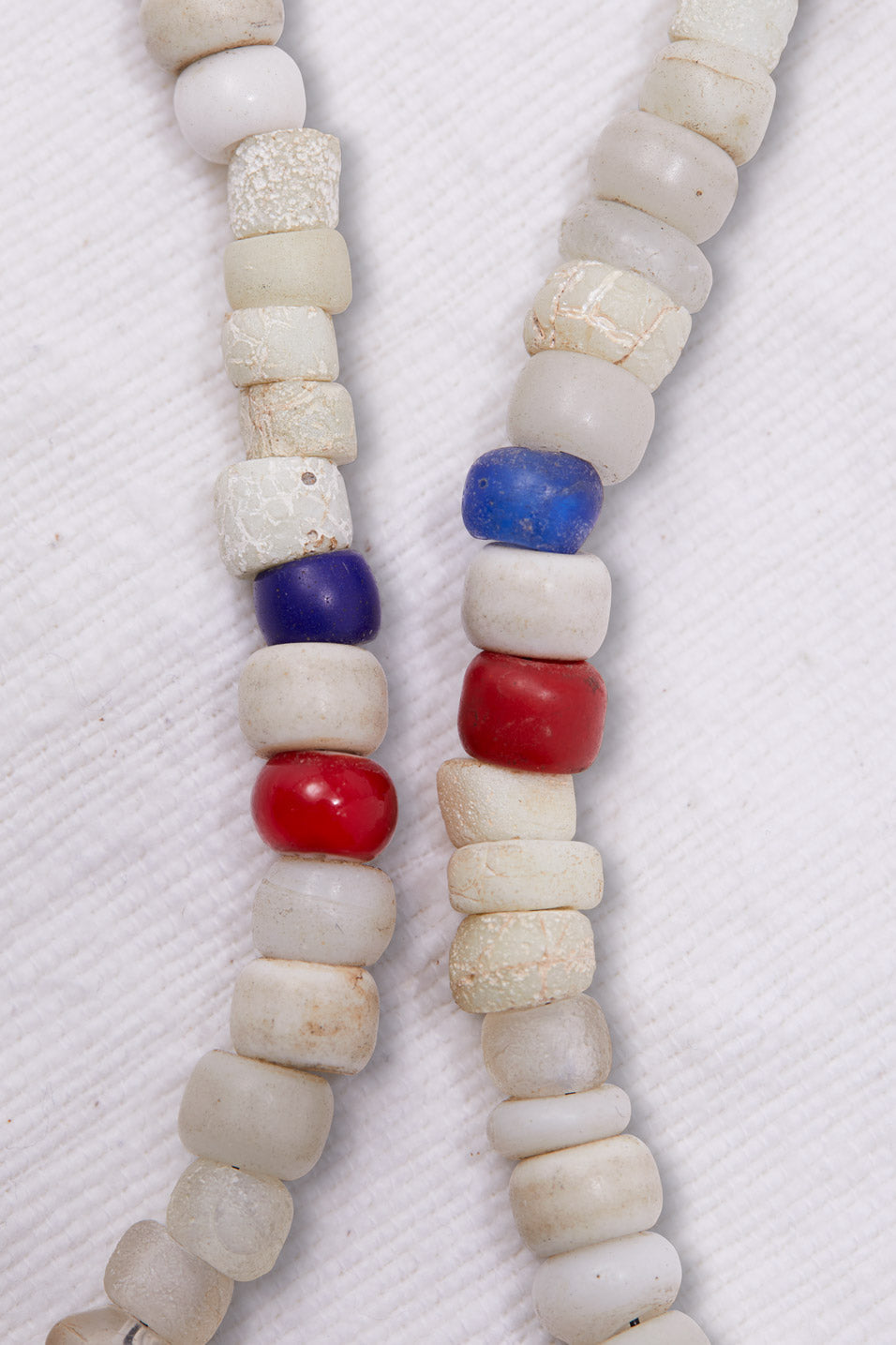 CAMPFIRE WHITE RED AND BLUE NECKLACE
