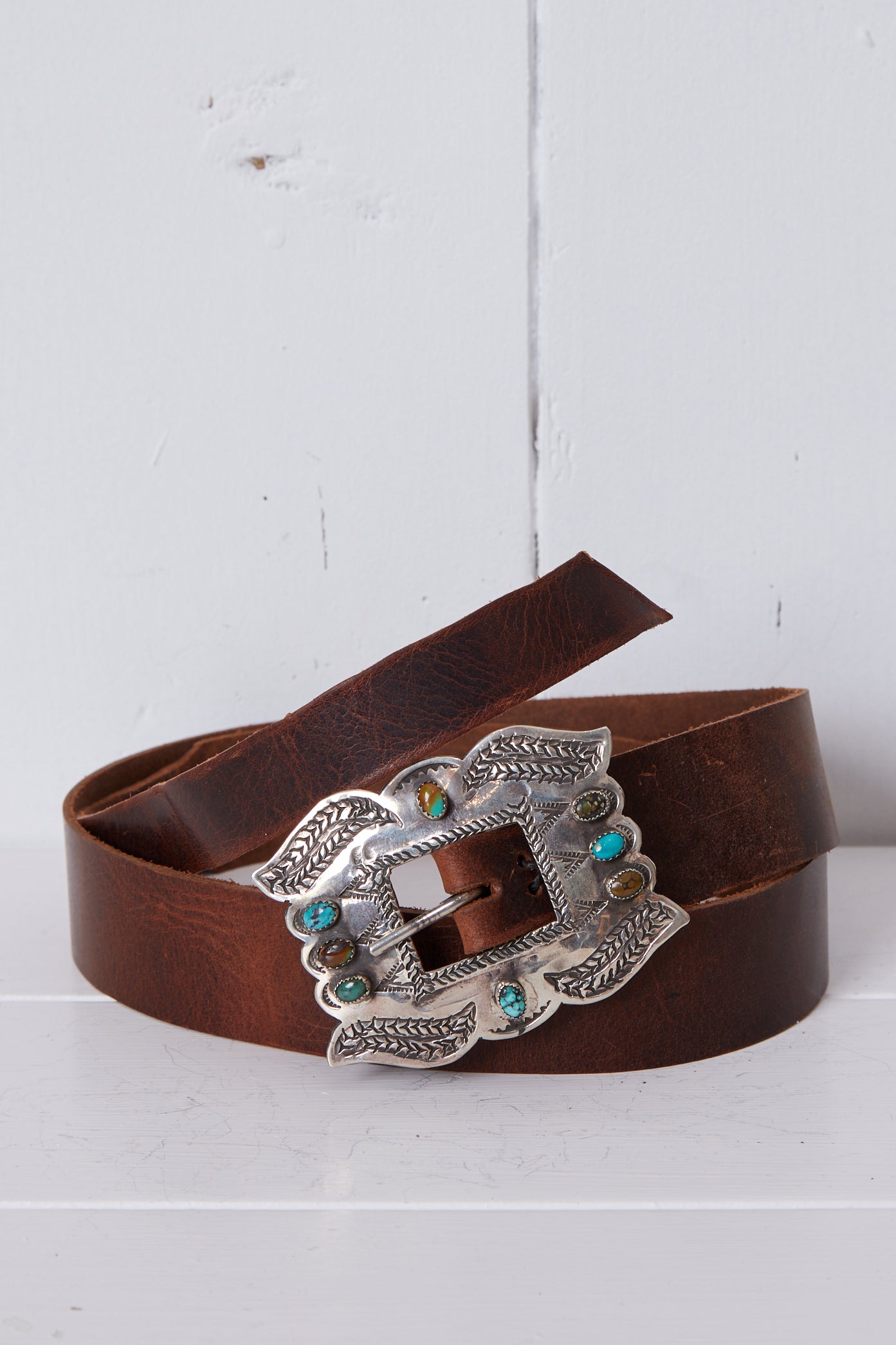 HAND MADE BROWN LEATHER BELT WITH STERLING SILVER AND TURQUOISE CONCHO (MEDIUM)